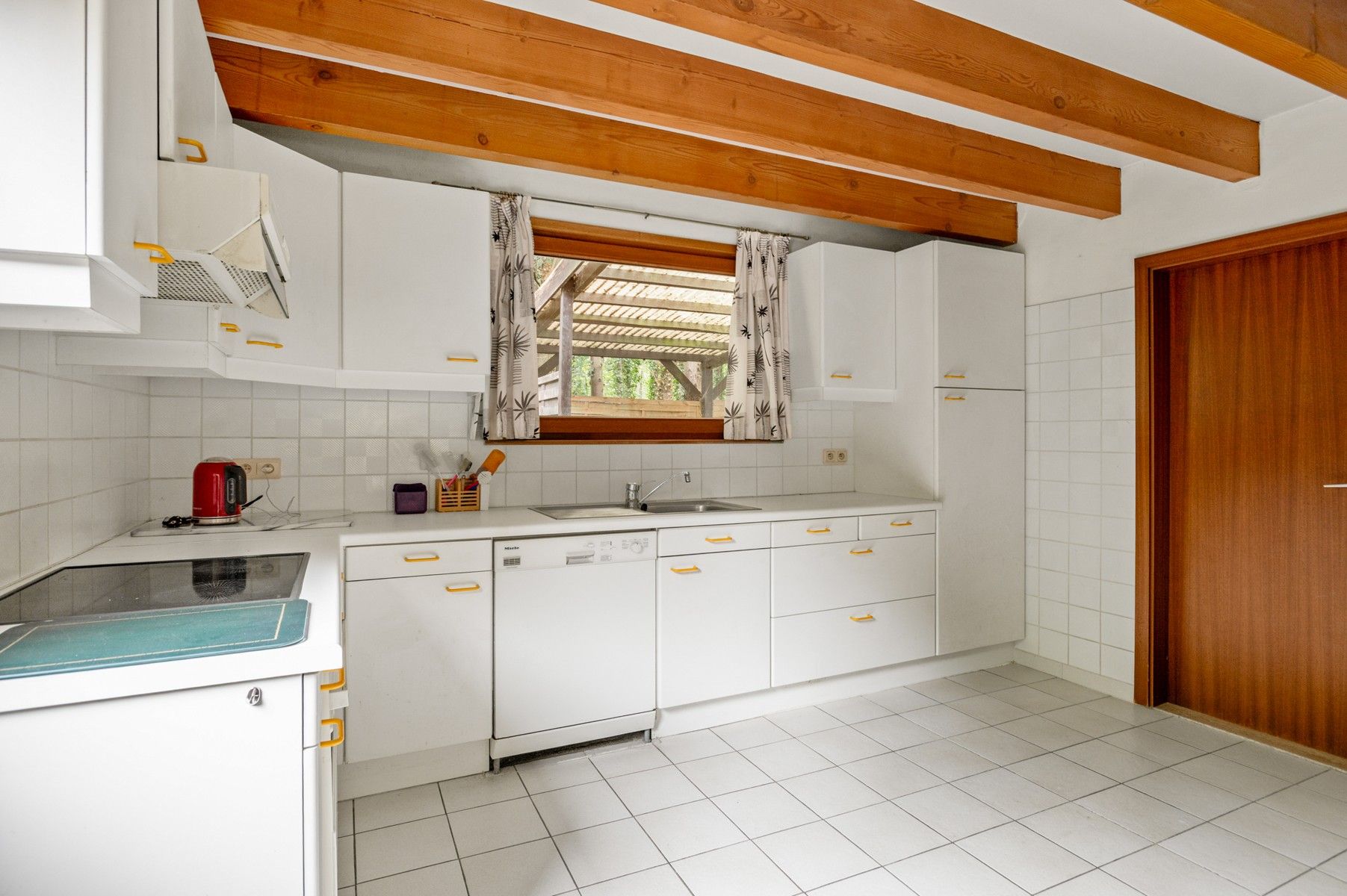 IN OPTIE !! Te renoveren woning met uitbreidingsmogelijkheden in oase van rust en groen foto 9