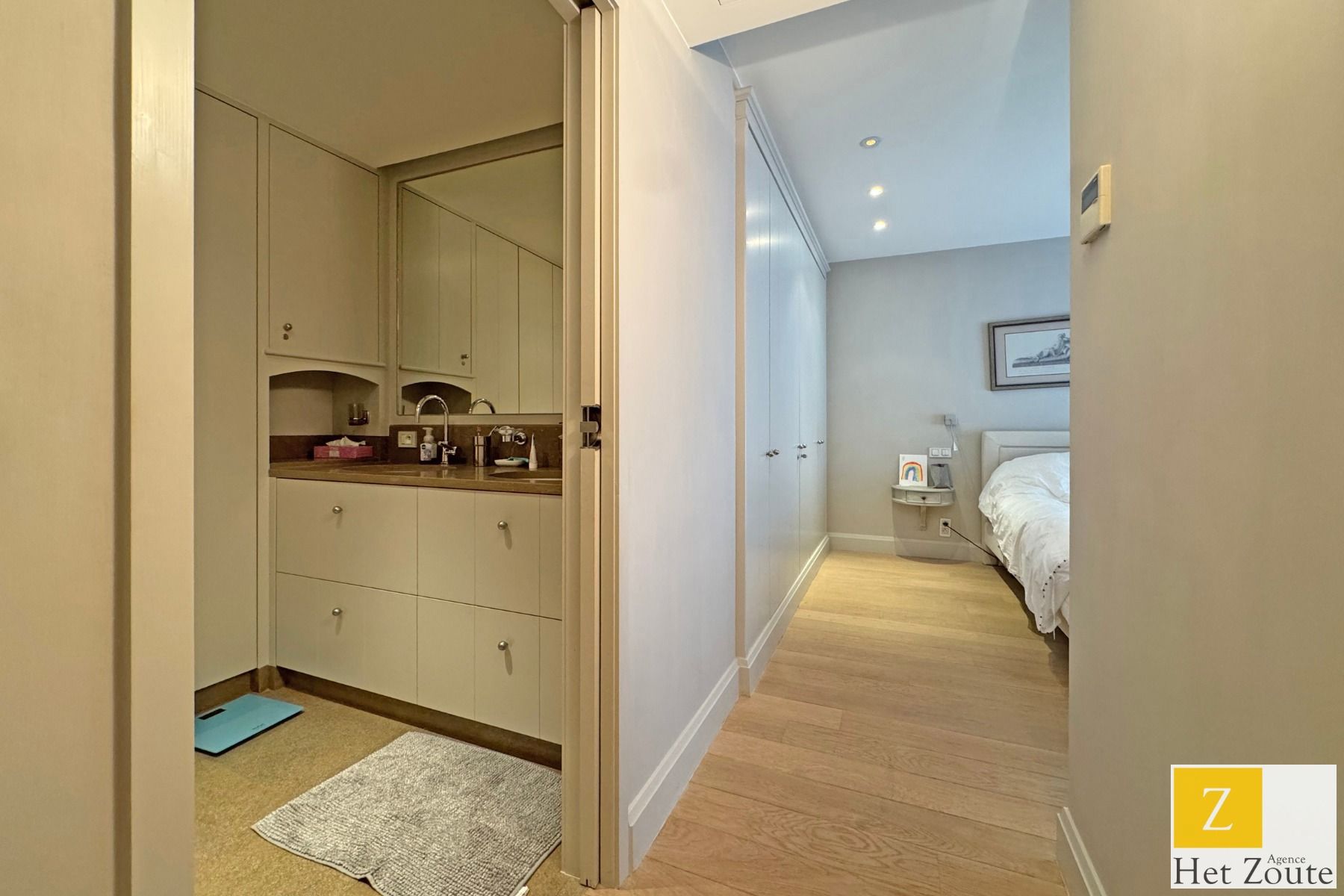 Charmant gemeubeld appartement in hartje Zoute foto 8