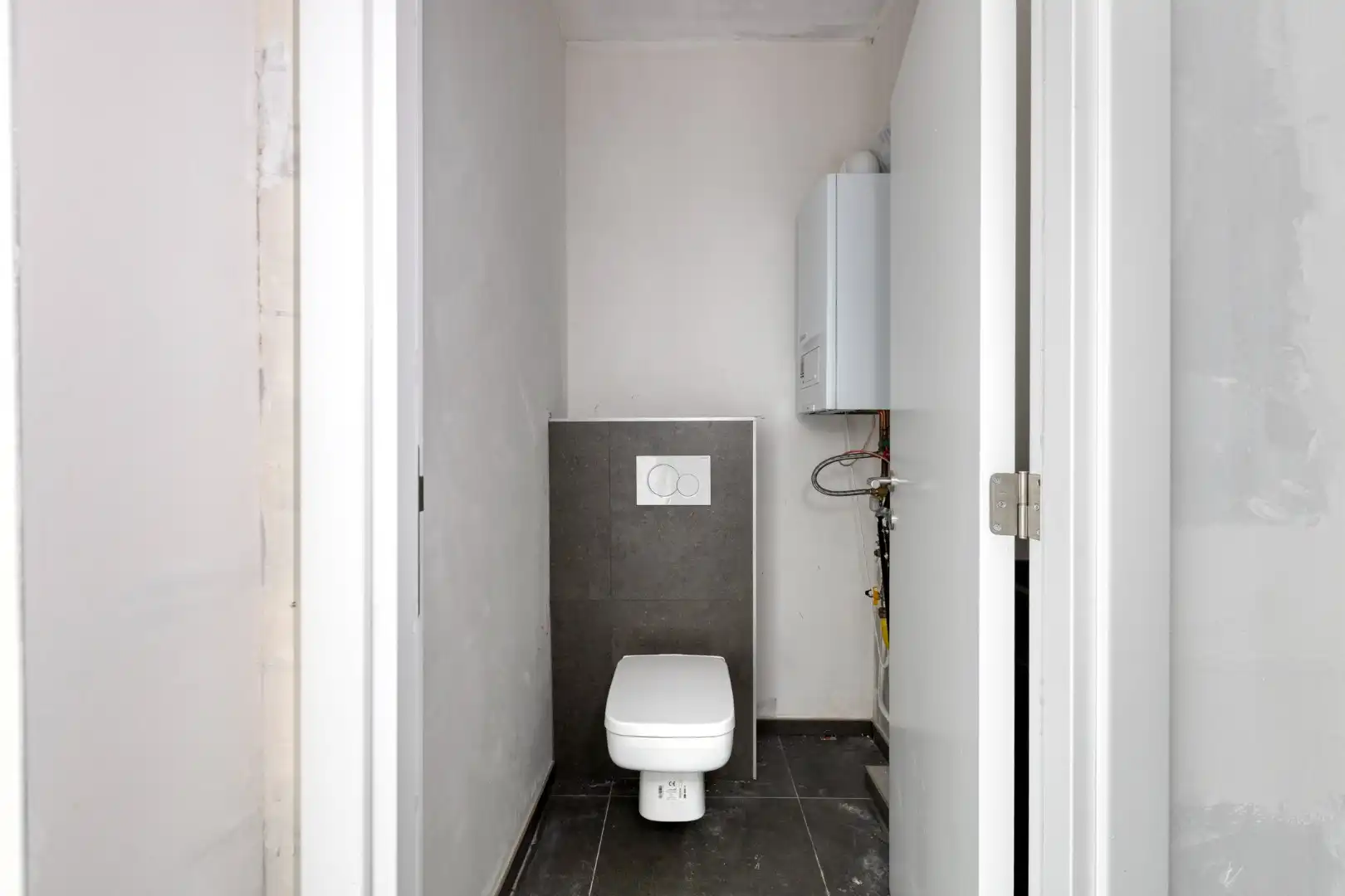 Ruime handelspand van 243 m² centraal gelegen in Mol centrum !  foto 17