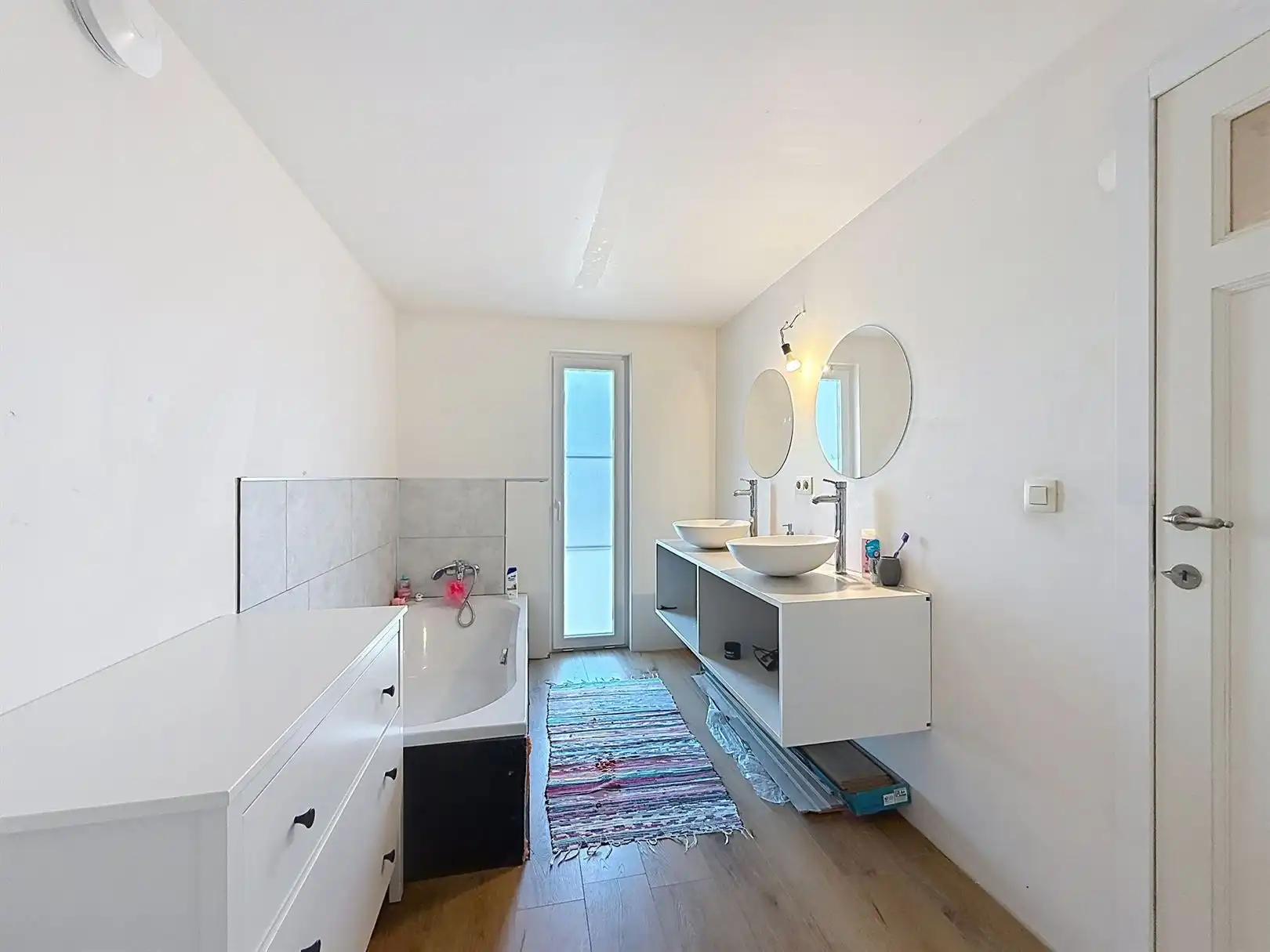 Gerenoveerde woning, 3 slpks, 2 bdks, opp 15a 80ca foto 23