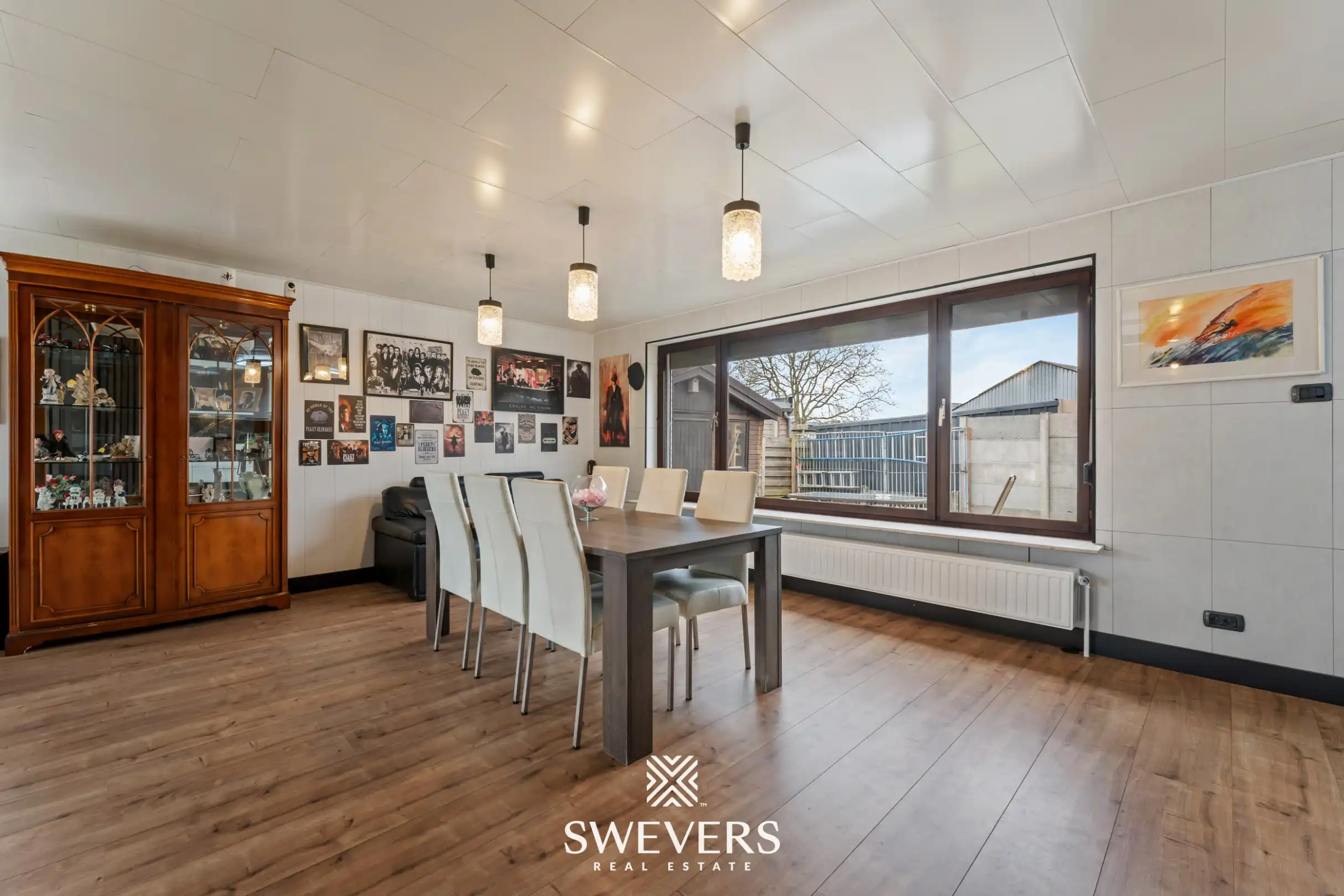 Instapklare gezinswoning met 3 slaapkamers en dubbele garage gelegen op toplocatie foto 9