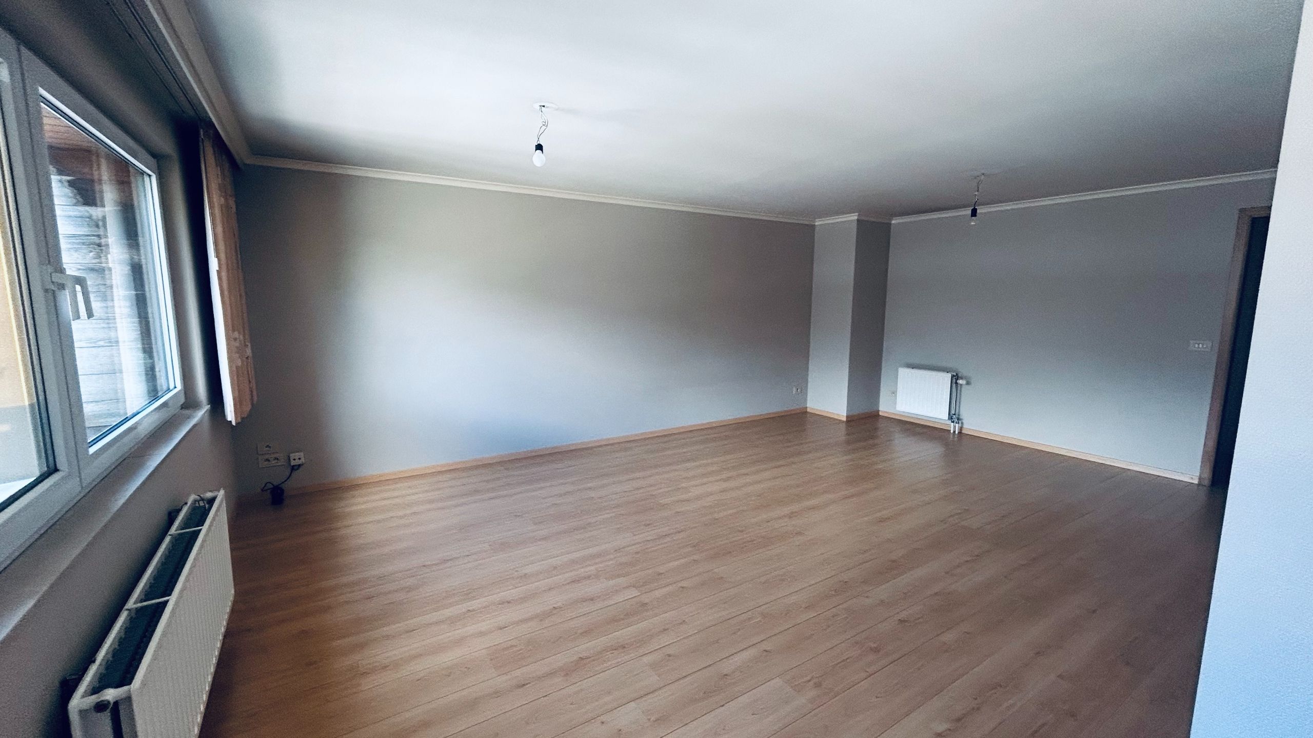Verzorgd appartement in Deerlijk-centrum met 2 slpks., terras, autostaanplaats & kelderberging foto 4