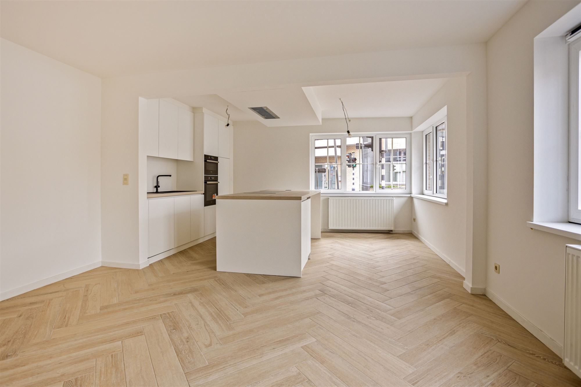 Instapklaar gelijkvloers appartement met 2 slaapkamers. foto 6
