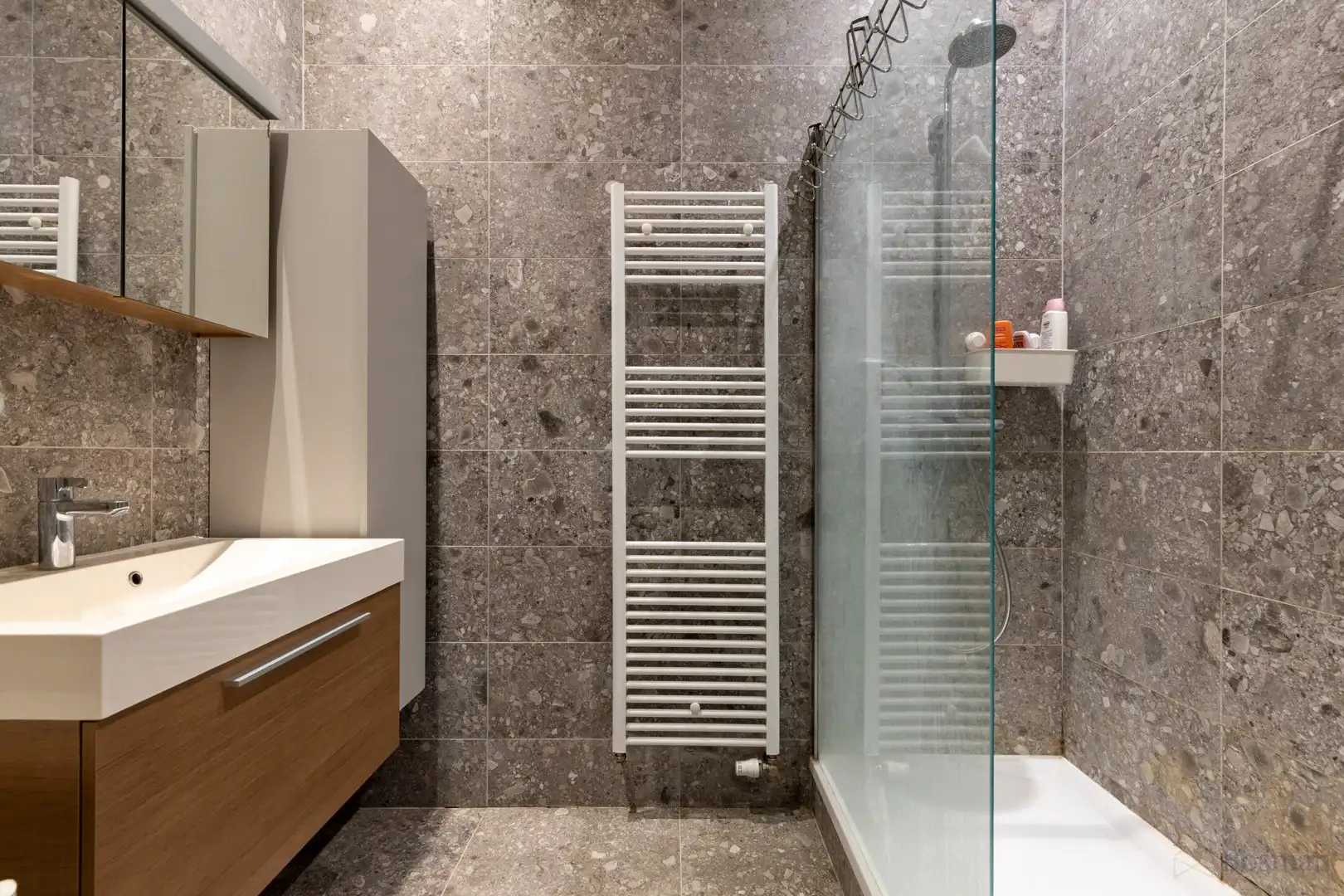 Gelijkvloers appartement te huur in centrum Antwerpen foto 10