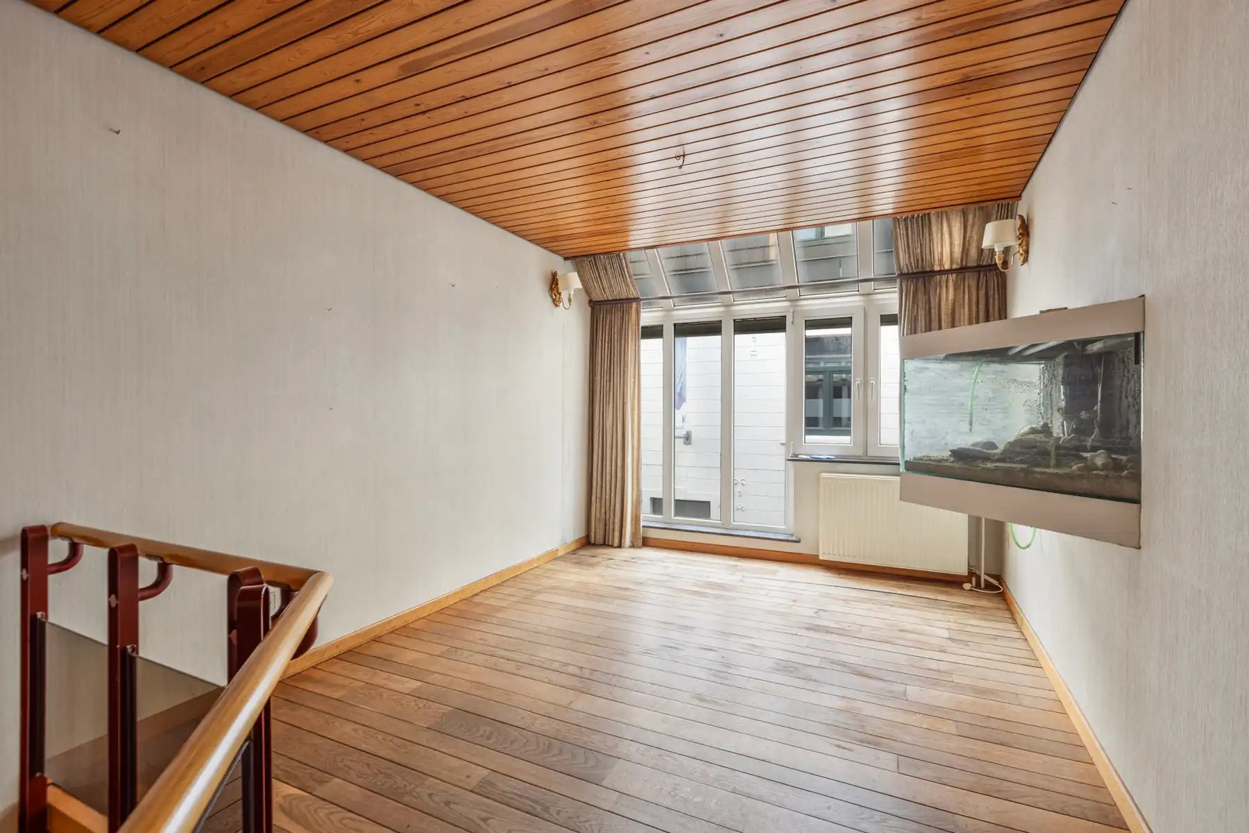 Handelszaak en ruime woning (4 slpk.) in hartje Maaseik.  foto 19