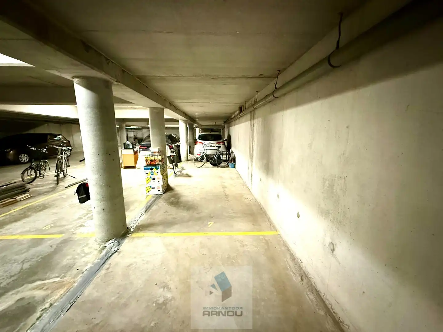 Appartement met 1 slaapkamer, balkon en autostandplaats foto 20