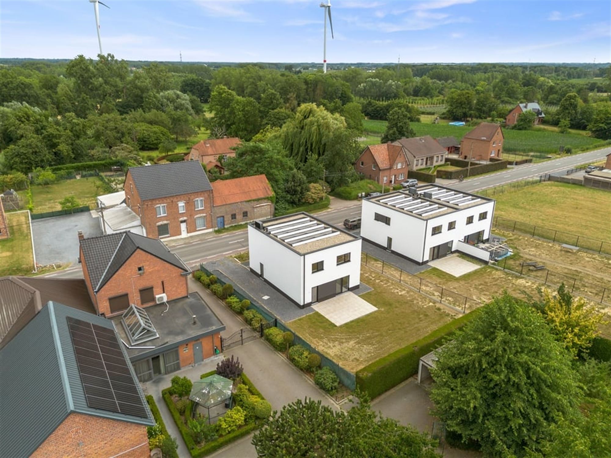 KNAPPE NIEUWBOUWWONING IN MODERNE STIJL  foto 5