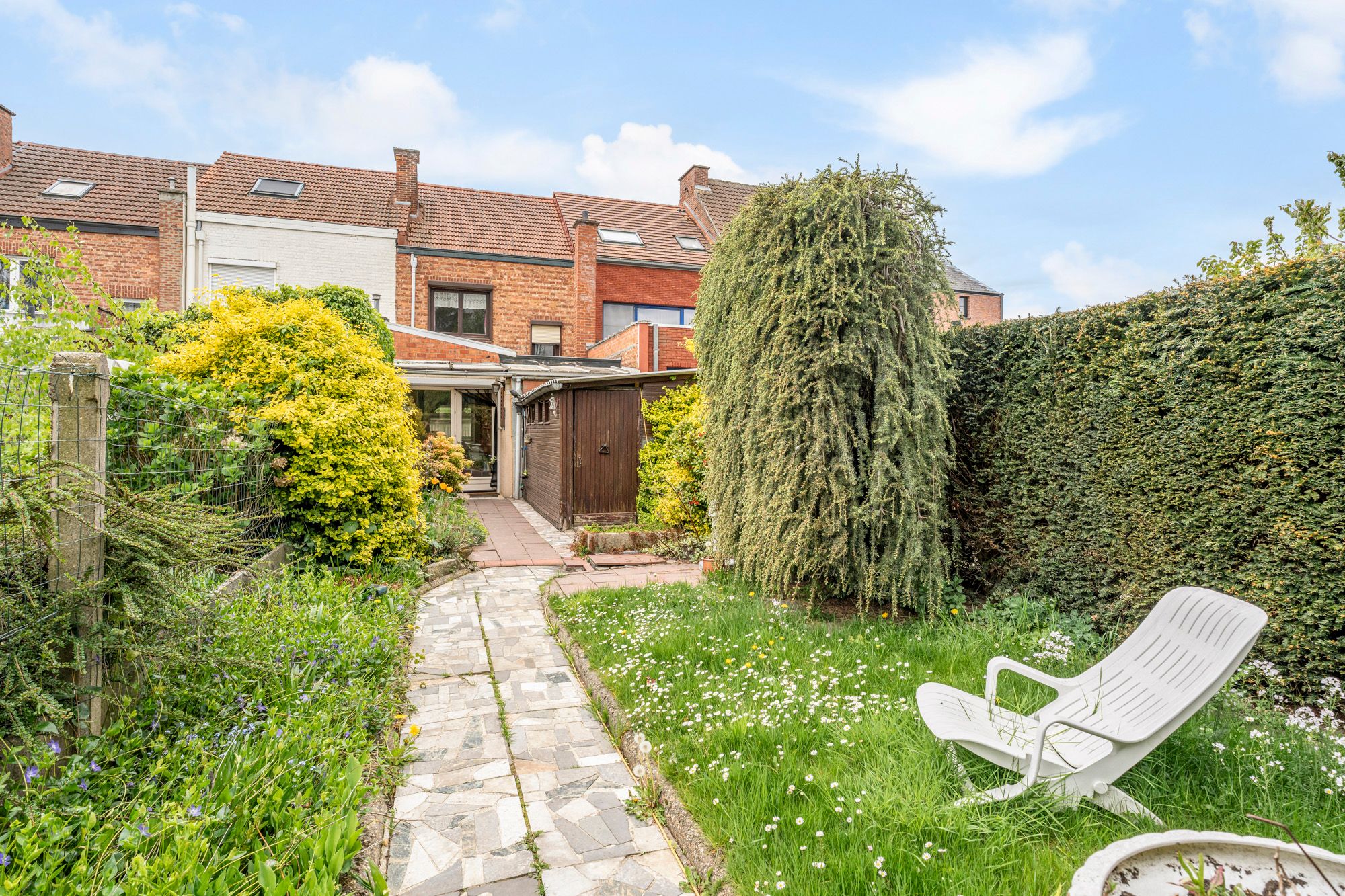 Totaal te renoveren rijwoning voor € 340.000 foto 8
