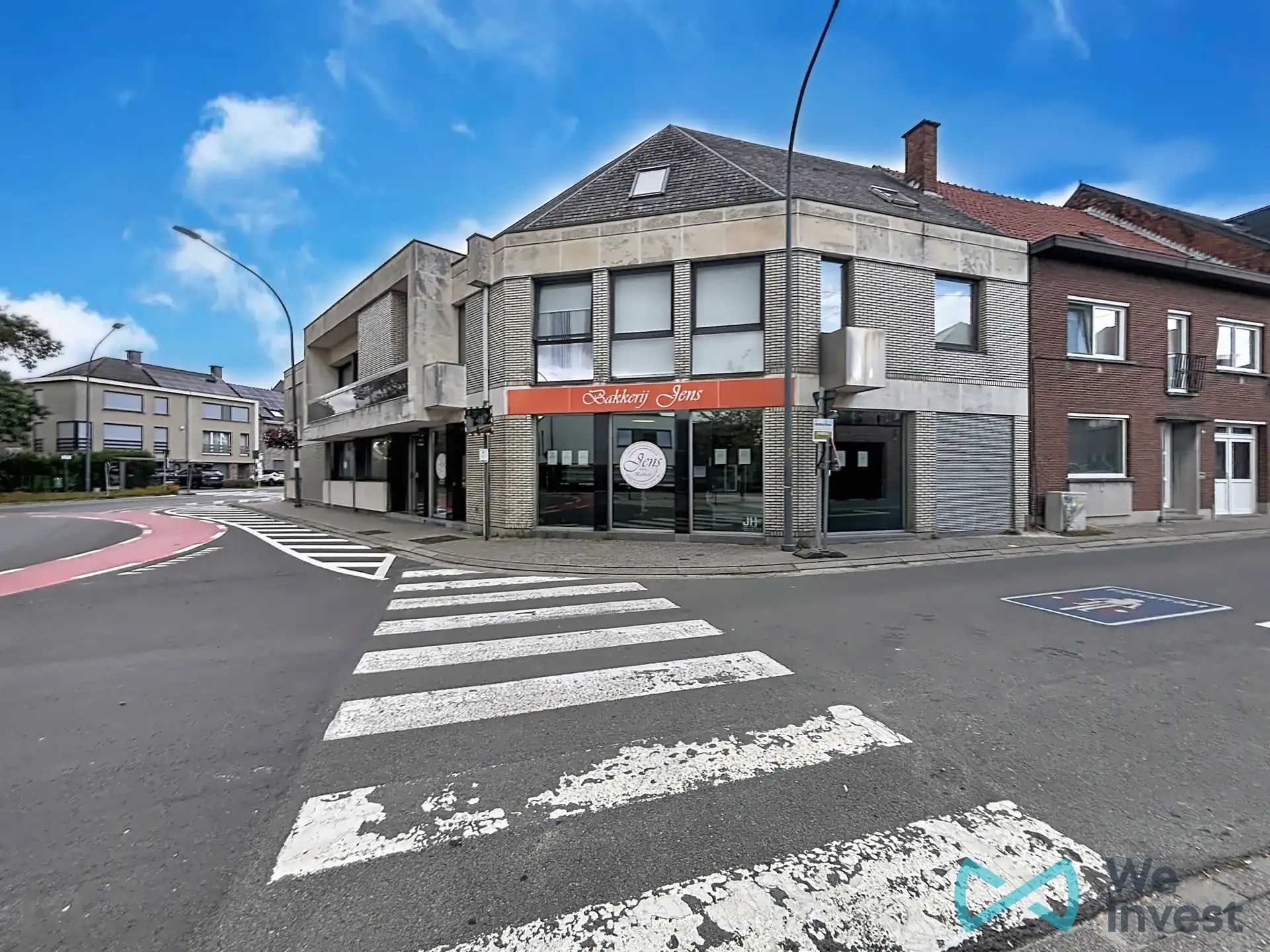 Handelspand van 95 m² op uitstekende commerciële ligging! foto 2