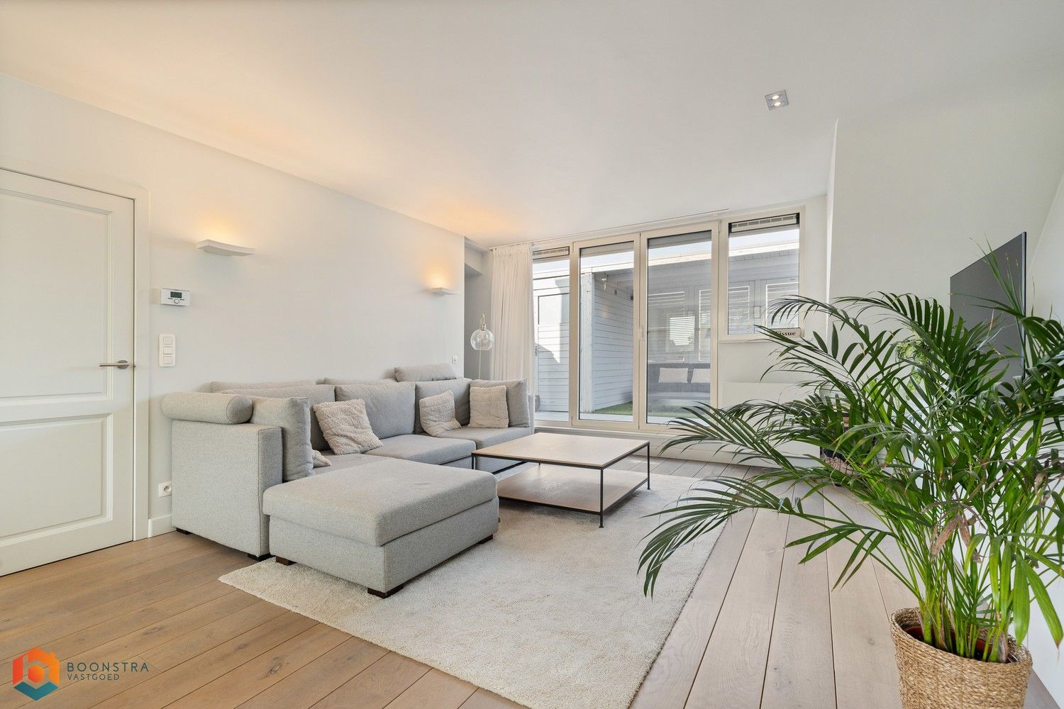 Luxe appartement met ruim dakterras foto 2