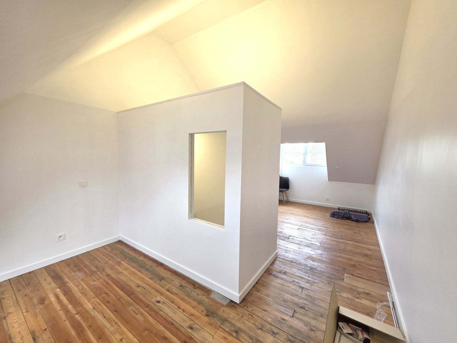 Zeer knusse gerenoveerde woning met veel licht en ruimte foto 11