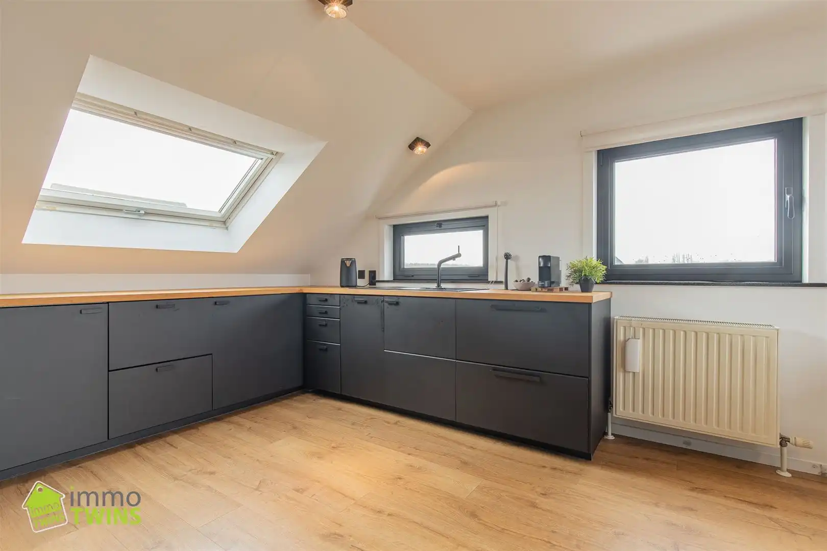 Lichtrijk en energiezuinig dakappartement met terras foto 3