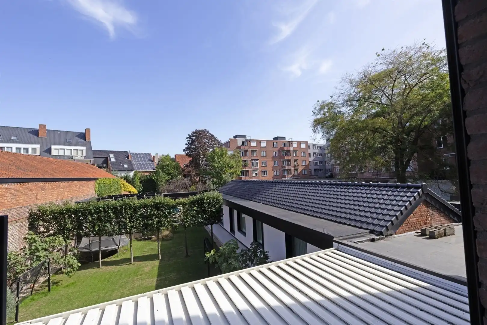 Ruim appartement nabij het stadscentrum foto 16