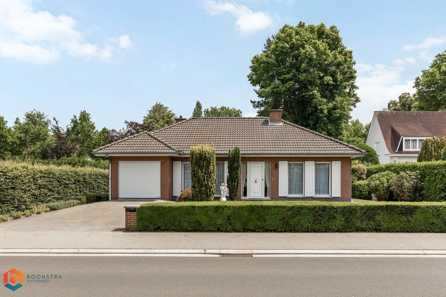Woning met 2 slpkrs en tuin nabij het centrum van Putte foto {{pictureIndex}}