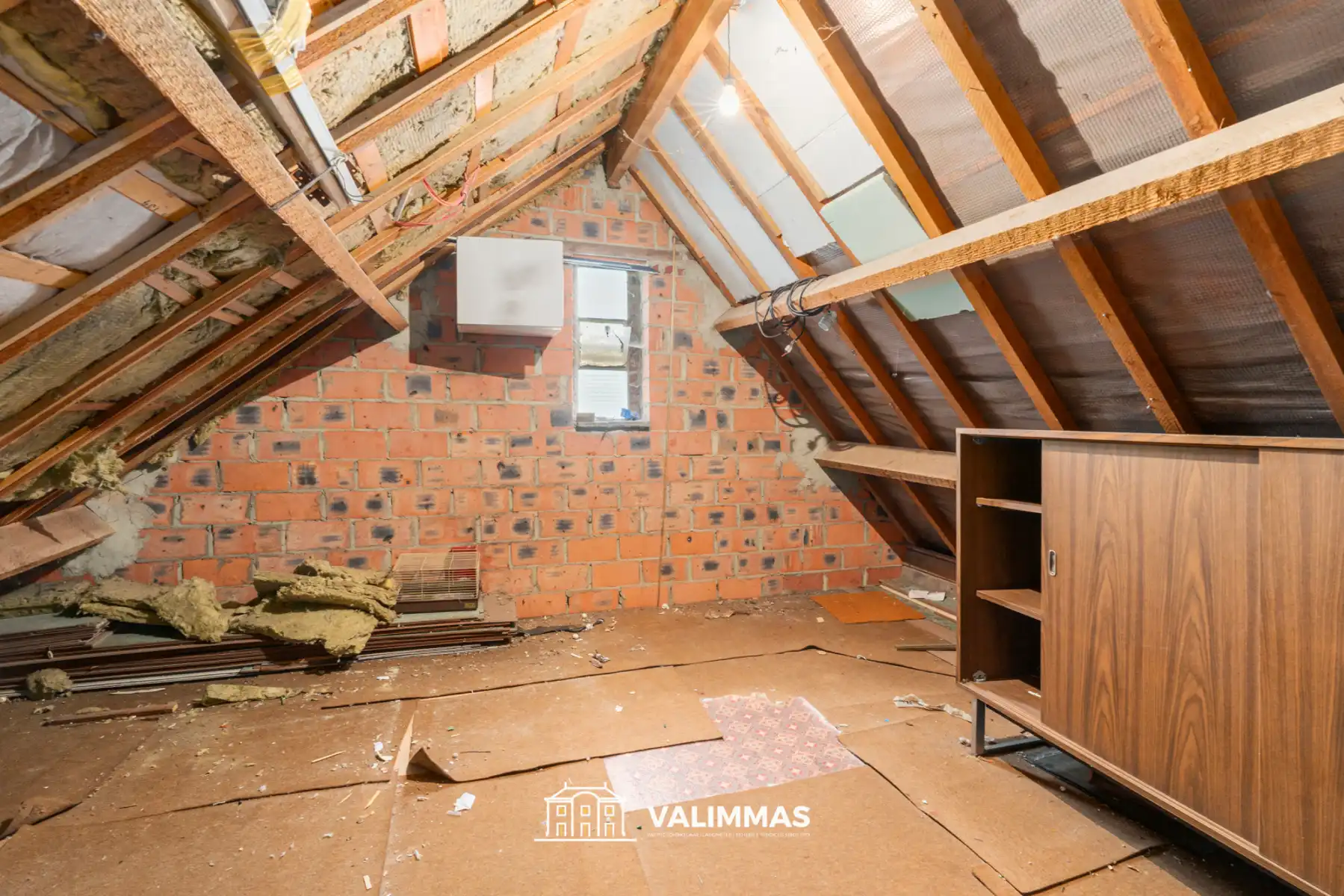 Charmante en instapklare woning met garage en mooie tuin... foto 17