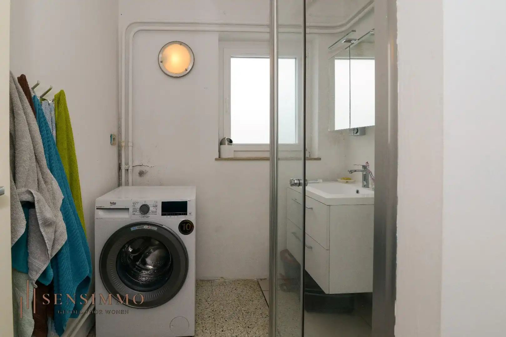 Appartement met 2 slaapkamers + garagebox in centrum van Hasselt foto 10