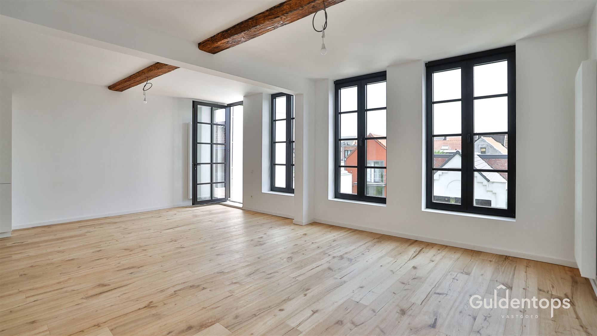 Knap volledig vernieuwd appartement met zalig terras foto 10
