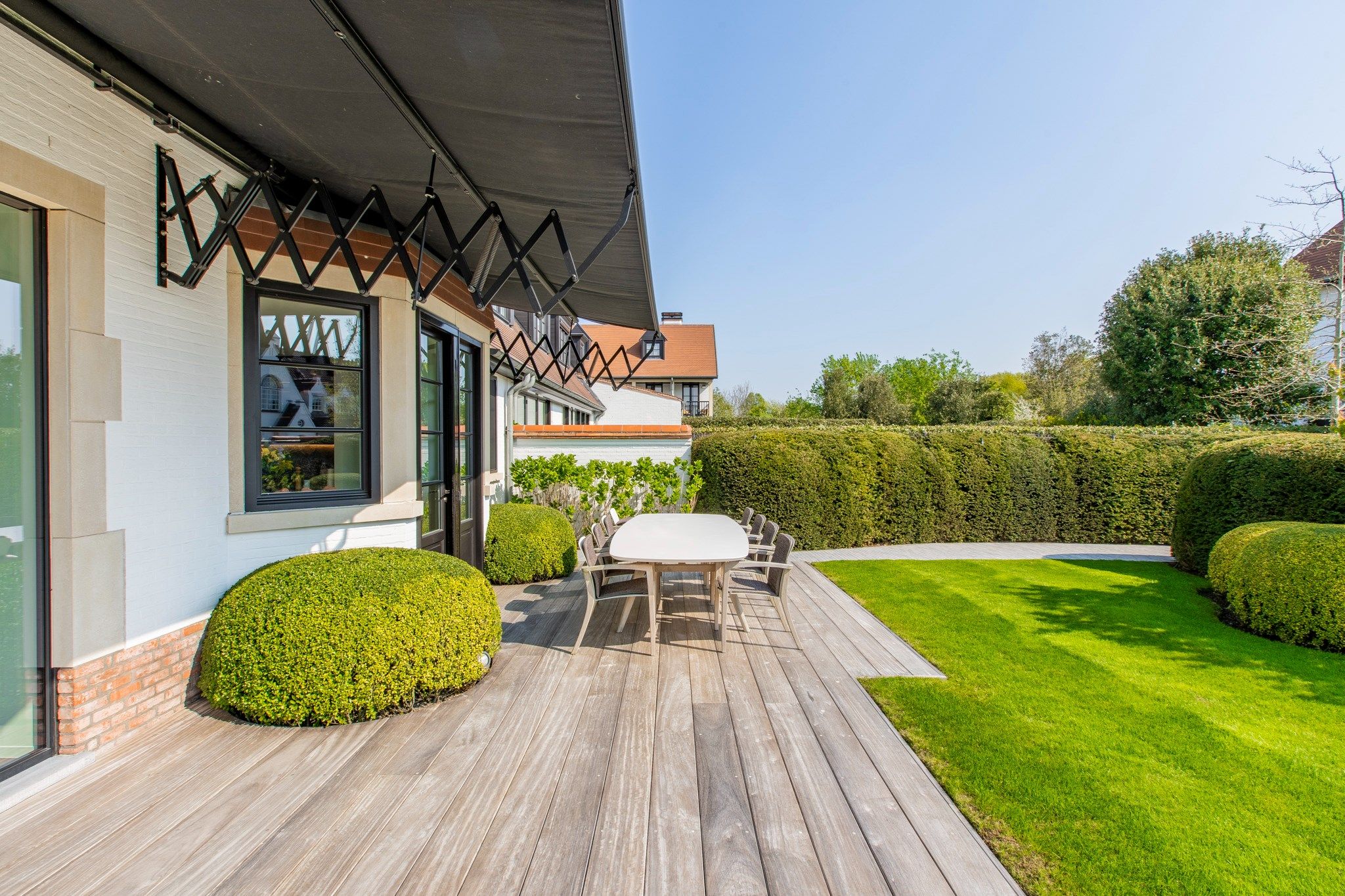 Uitzonderlijk perfect onderhouden villa gelegen in het Zoute, nabij de Kalfsmolen. foto 18