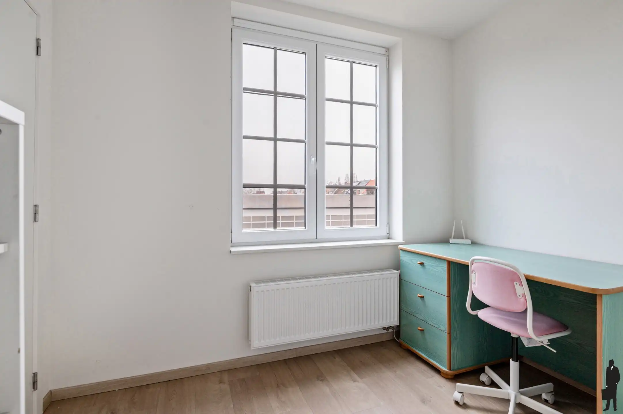 Instapklare woning met 4 slpks, ZO tuin en dubbele garagebox foto 21