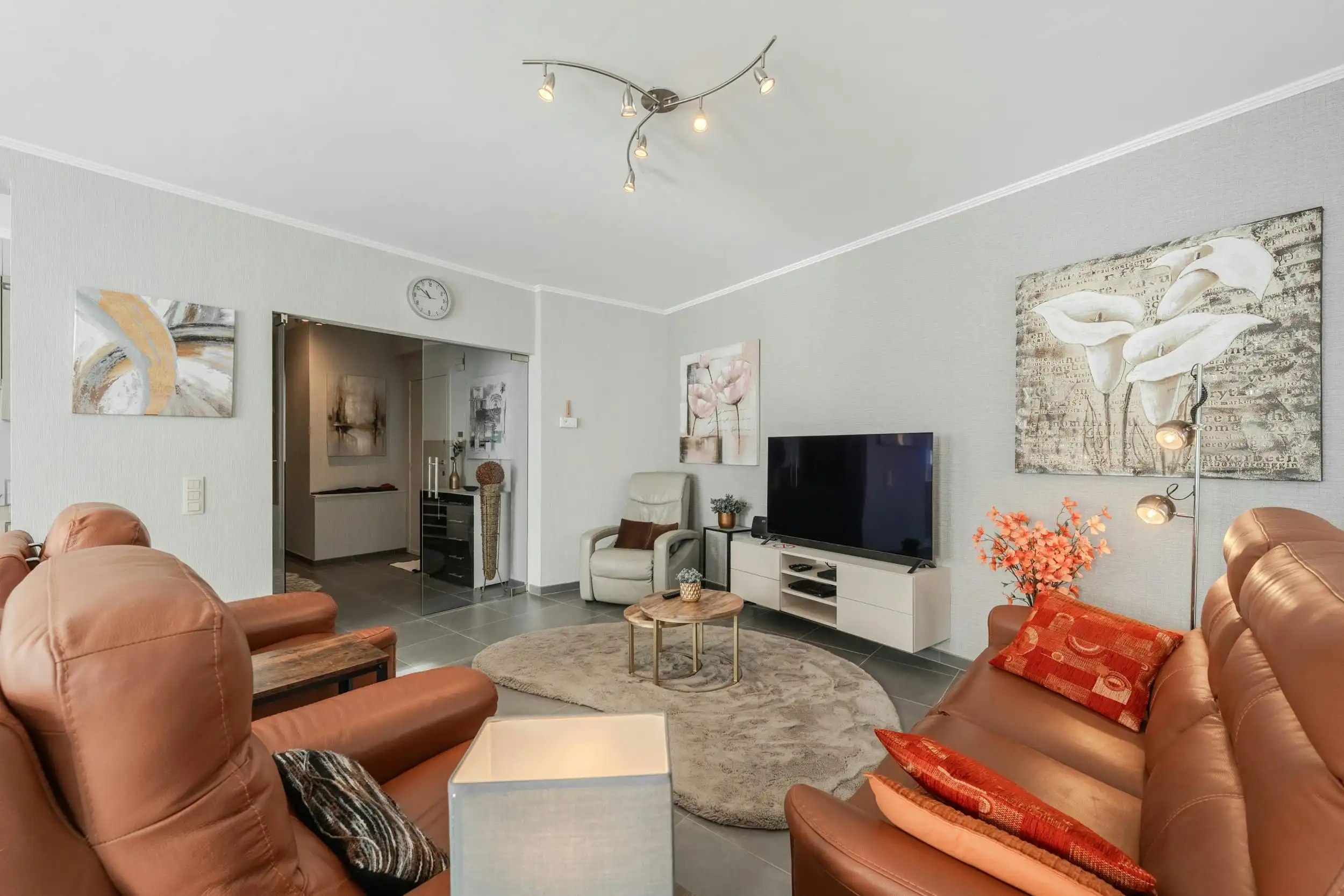 Appartement te koop vlakbij de zeedijk te centrum Oostende foto 3
