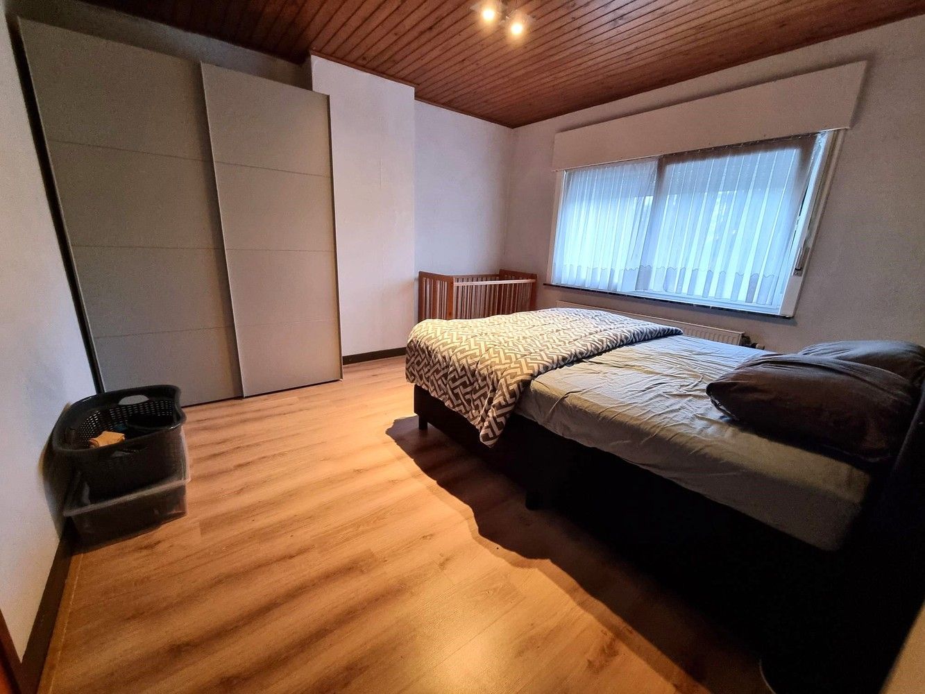 Ruime gezinswoning 4slks – ideaal voor groot gezin of combi zelfstandige activiteit. foto 10