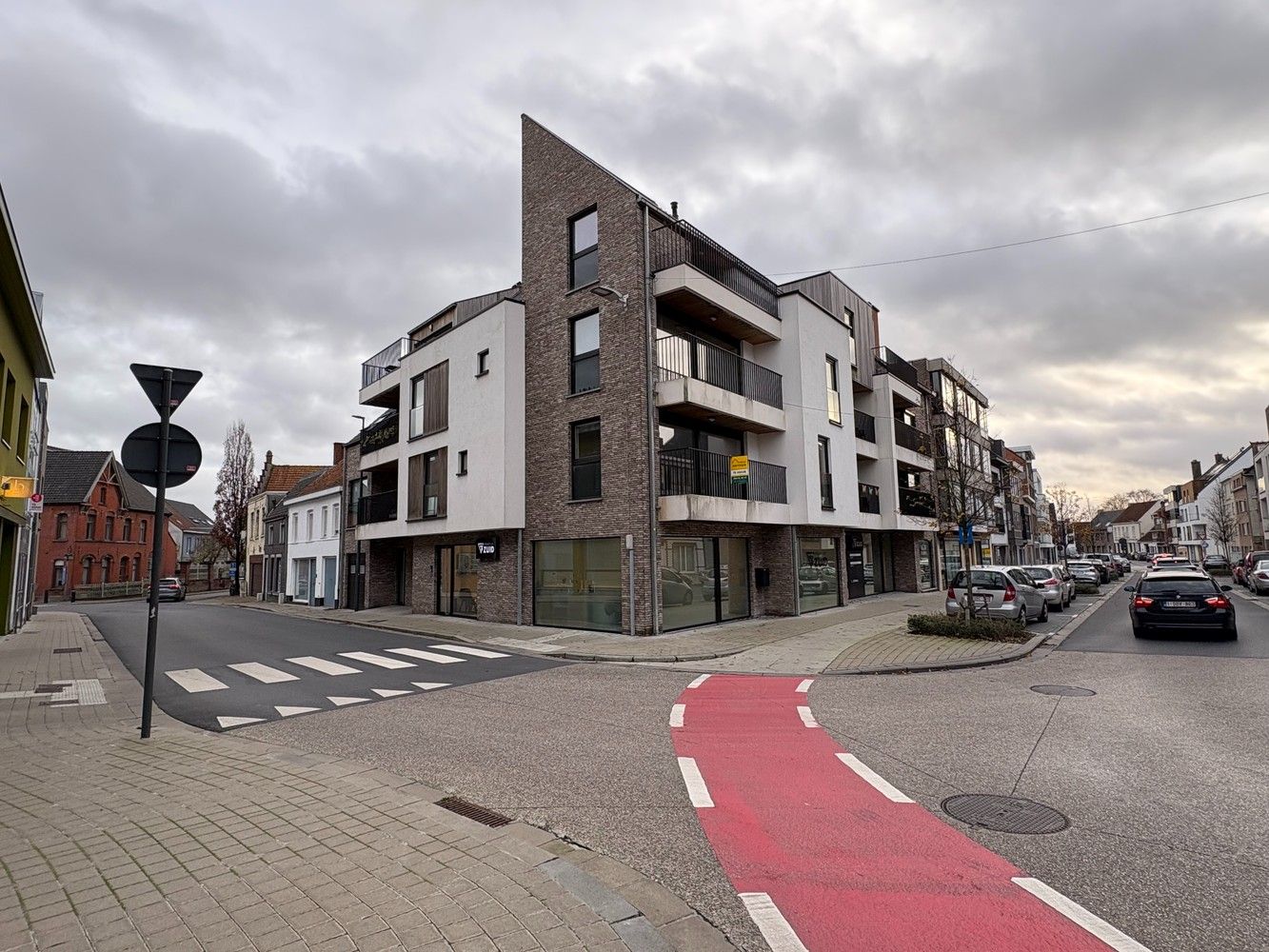 Recent nieuwbouwappartement in hartje Torhout foto 10