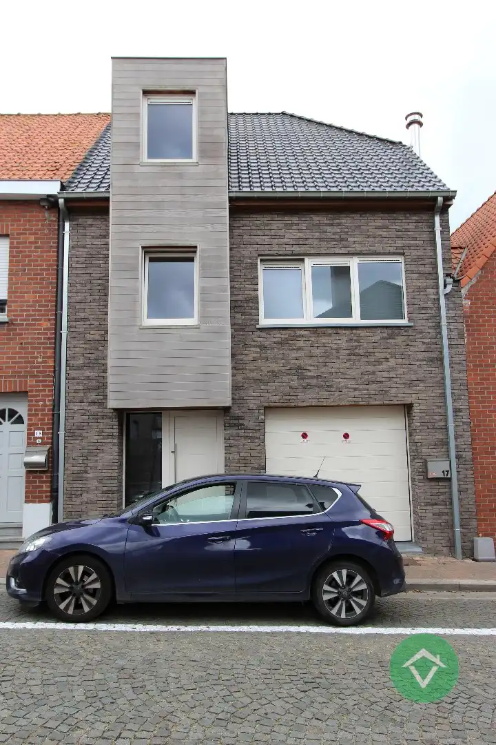 Woning met 3 slaapkamers en tuin te Torhout foto 2