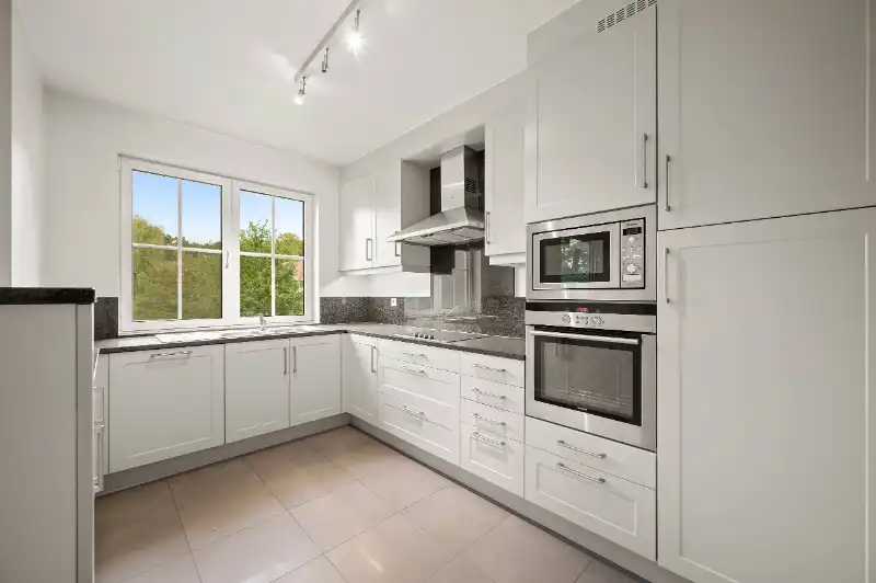 Luxe appartement van 92m² met terras 9m² in uniek parkdomein met ondergrondse garageplaats en kelder foto 5