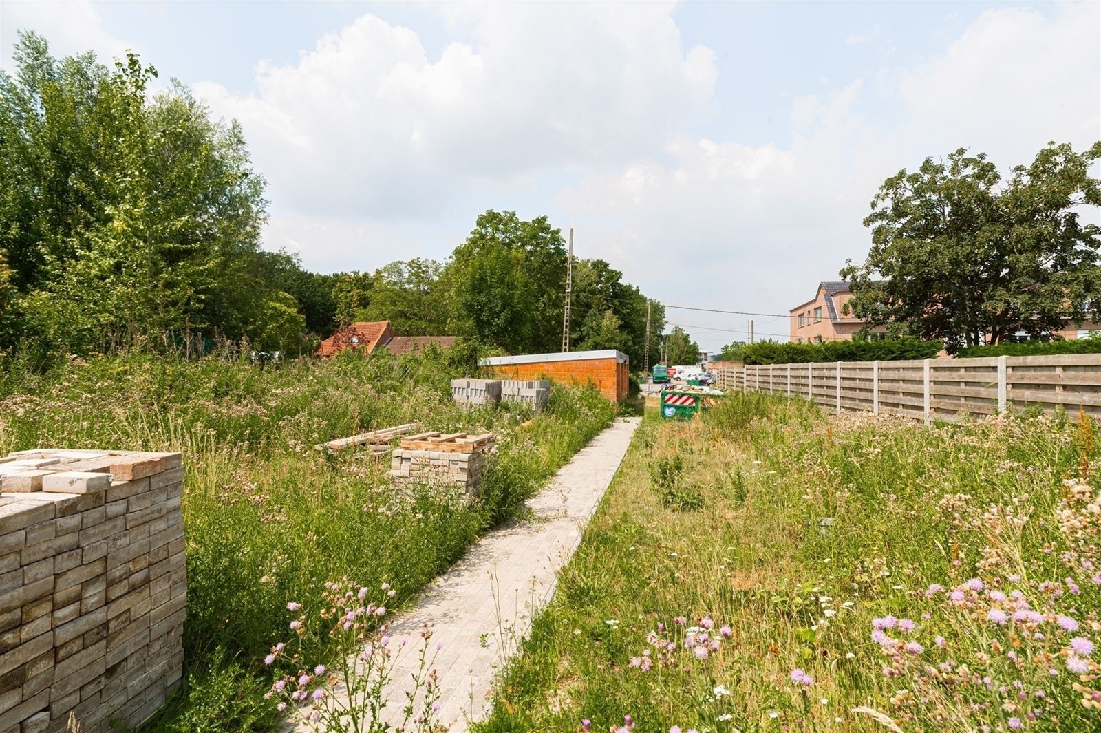 Magnifiek gerenoveerde woning met bijgebouw en parkeergelegenheid foto 30