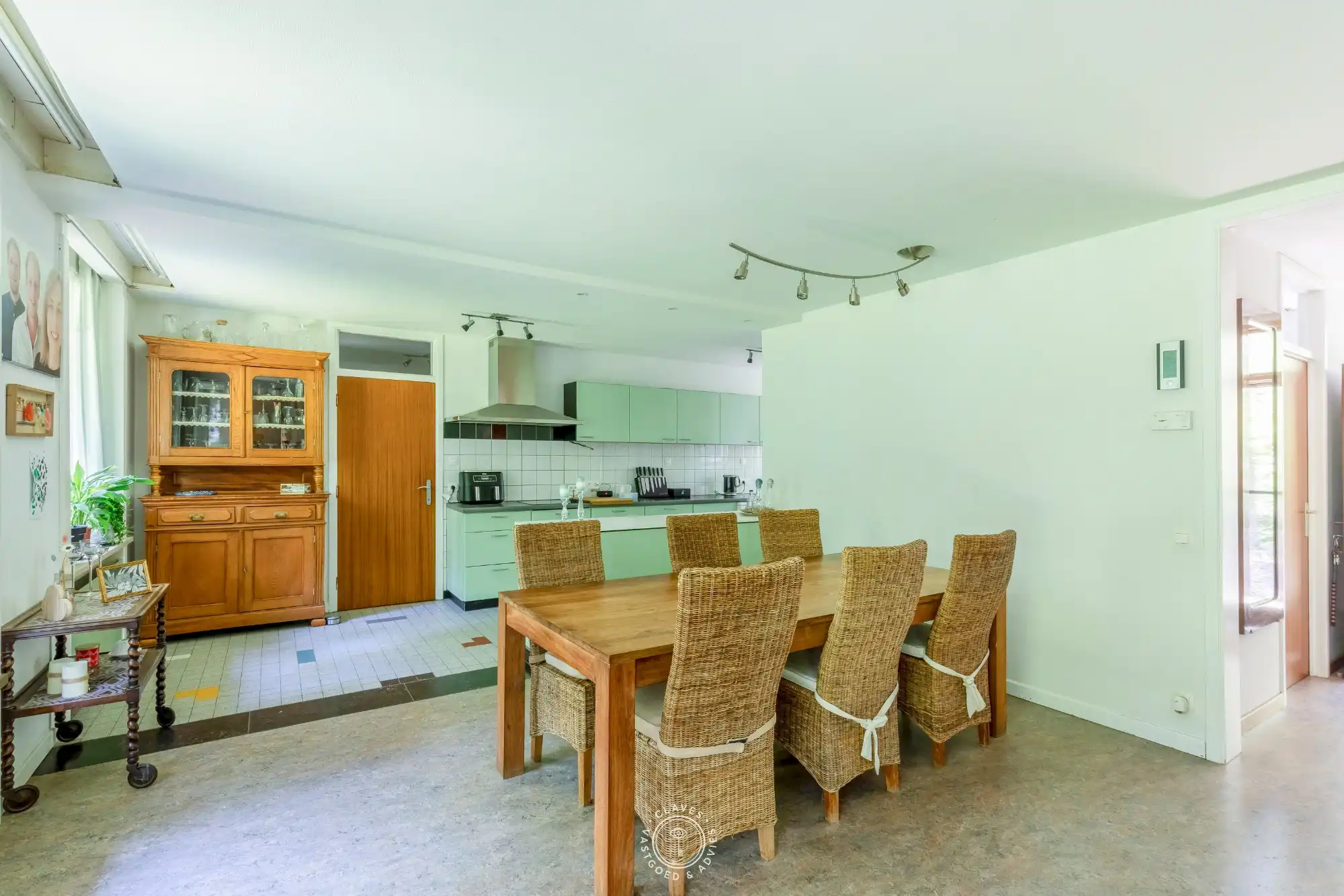 Potentiële parel om betoverend te wonen foto 8