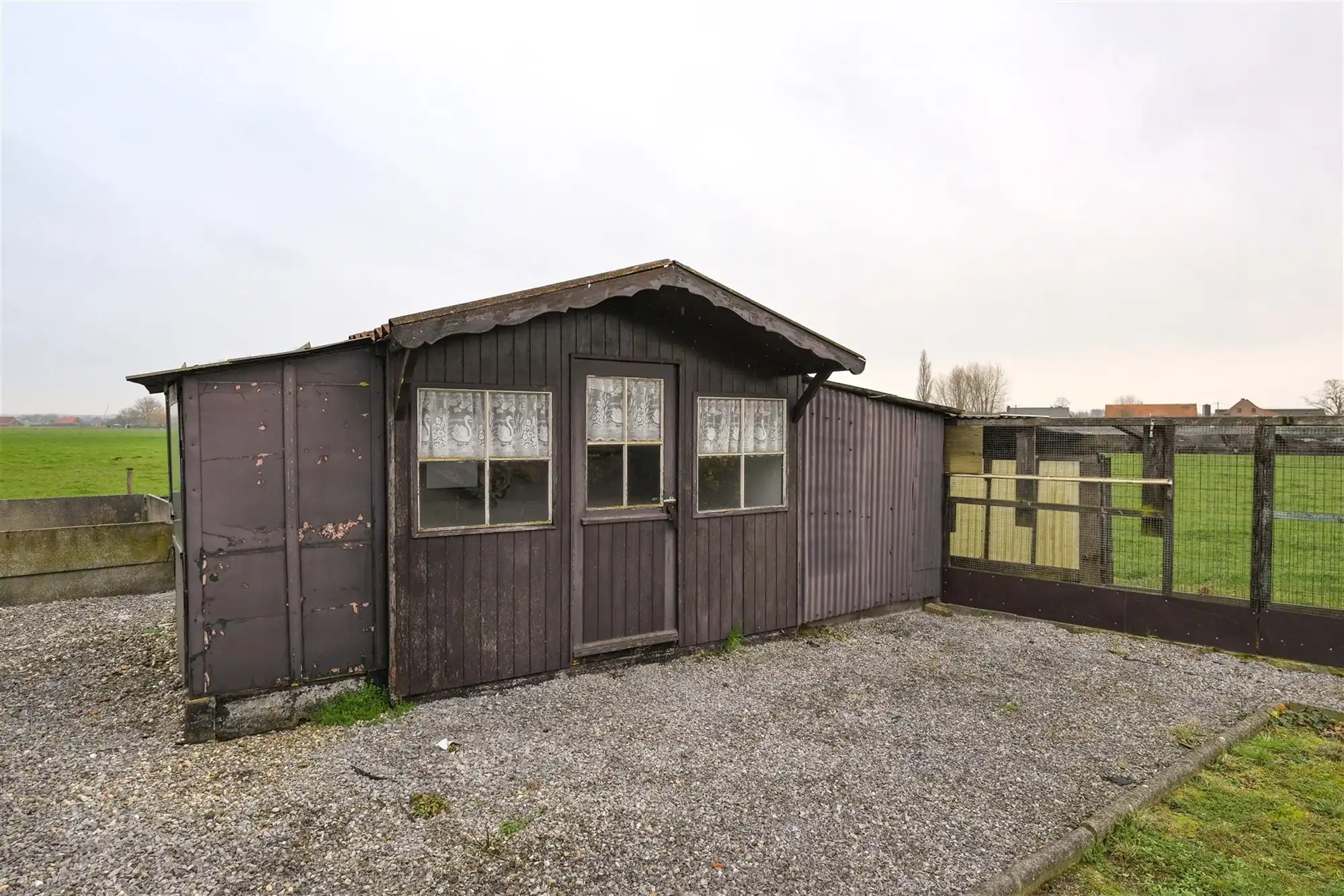 Vrijstaande woning met bijgebouwen op 2633 m² foto 23