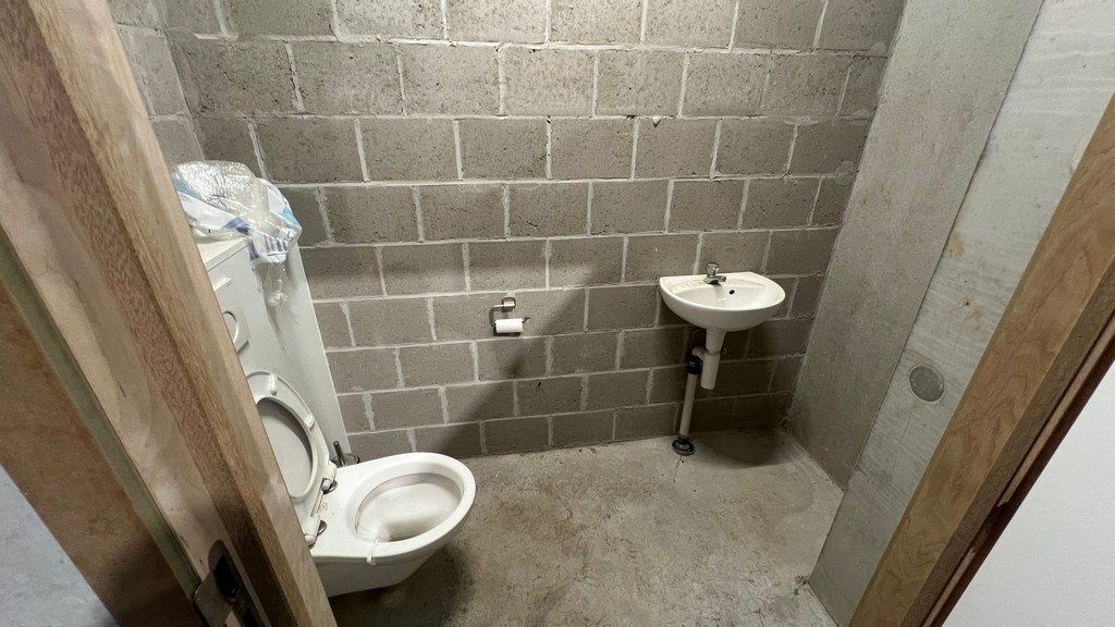 Recent magazijn in KMO-zone in Haaltert foto 12