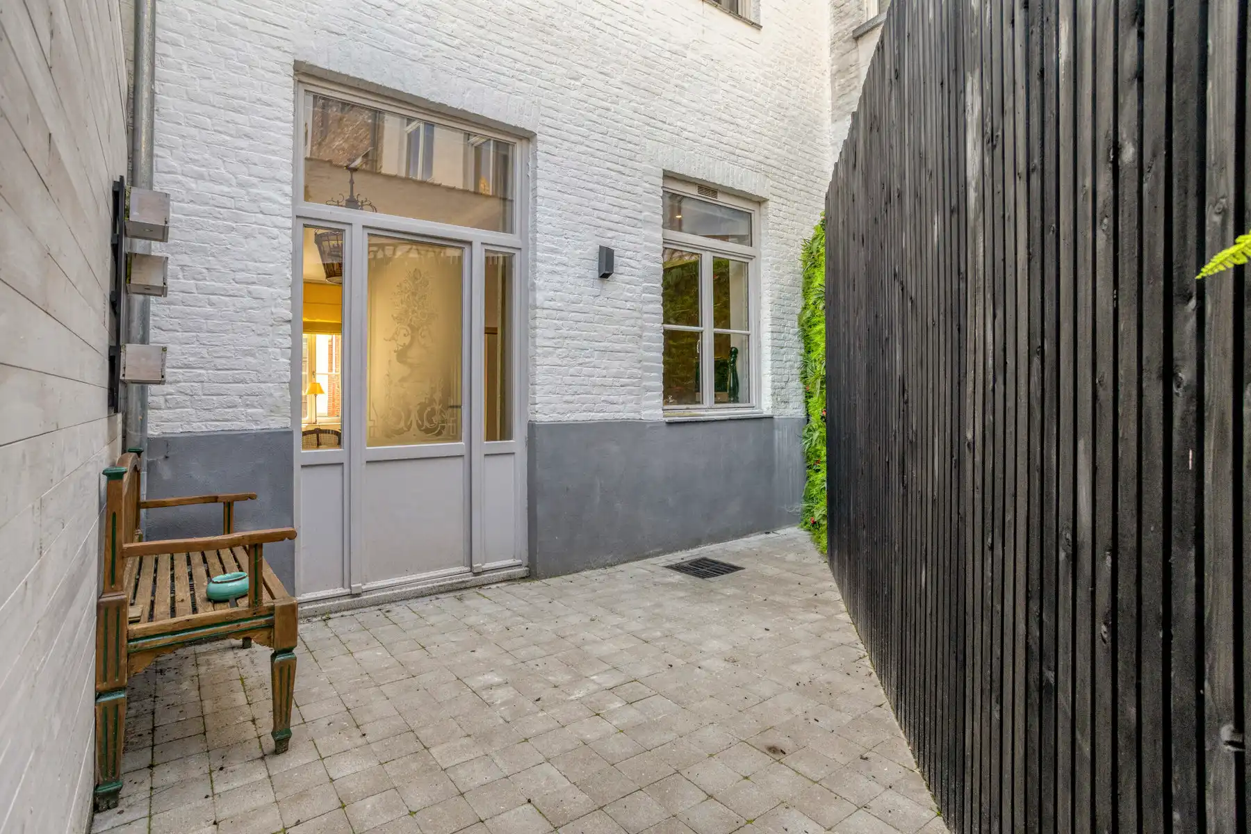 Prachtige burgerwoning naast de Sint-Annakerk foto 14