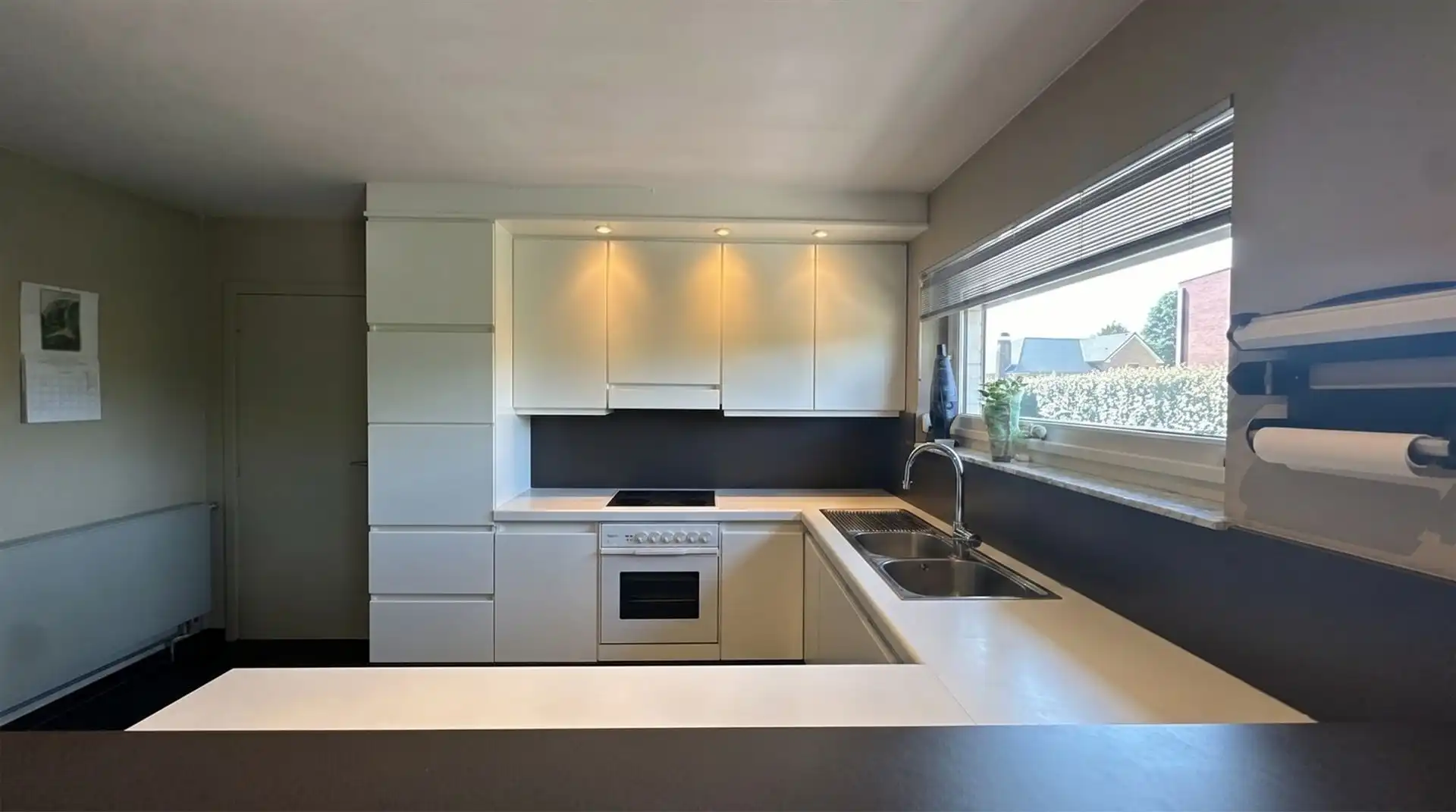 Vrijstaande gelijkvloerse woning op een perceel van 18a30ca. foto 11