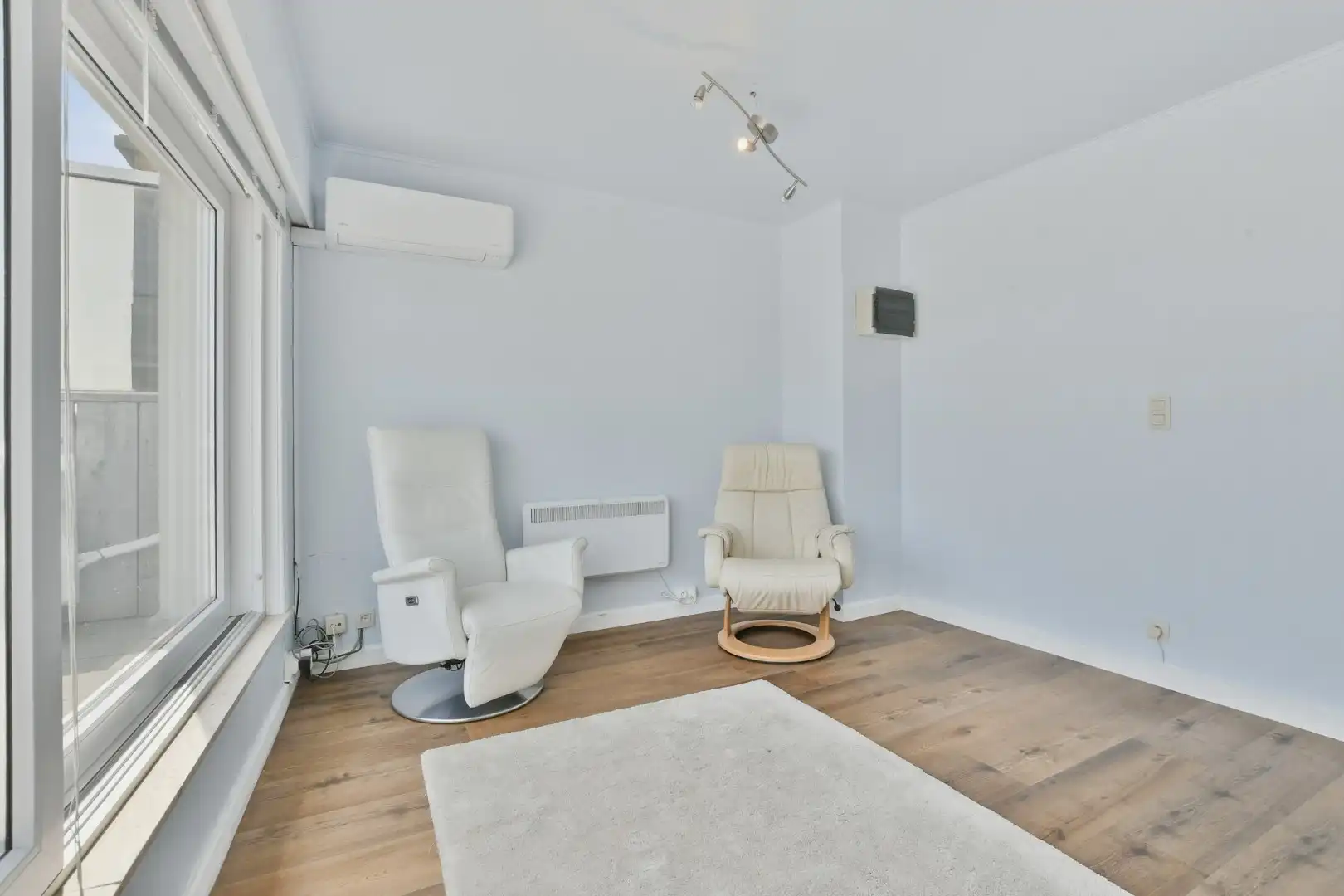 Uniek dakappartement met zonnige ligging en indrukwekkende vergezichten te Wenduine!  foto 7