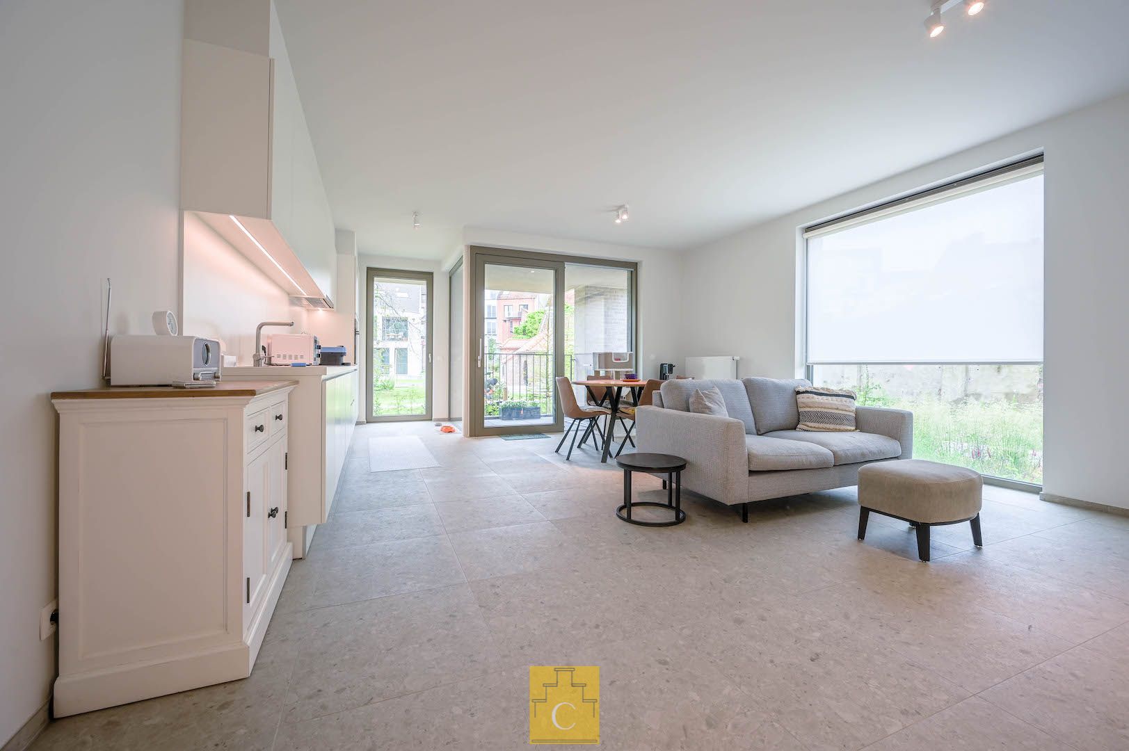 Rustig gelegen nieuwbouwappartement met zonneterras, nabij de ezelpoort foto 2