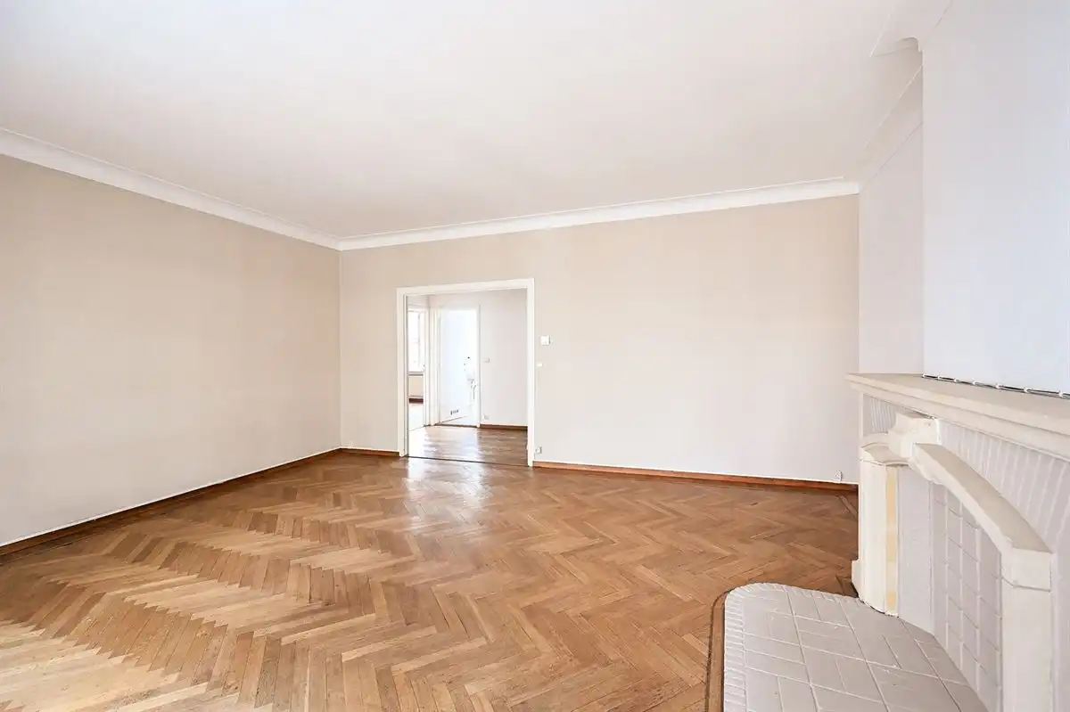 Op te frissen 2-slaapkamerappartement aan de Wilde Zee foto 4