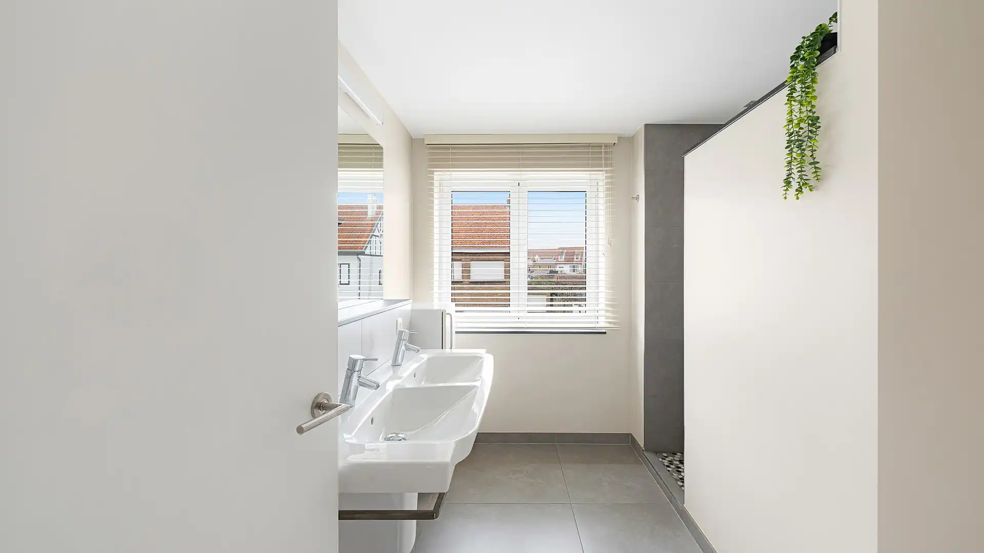 Schitterend huis met dubbele garage te oud Knokke foto 16