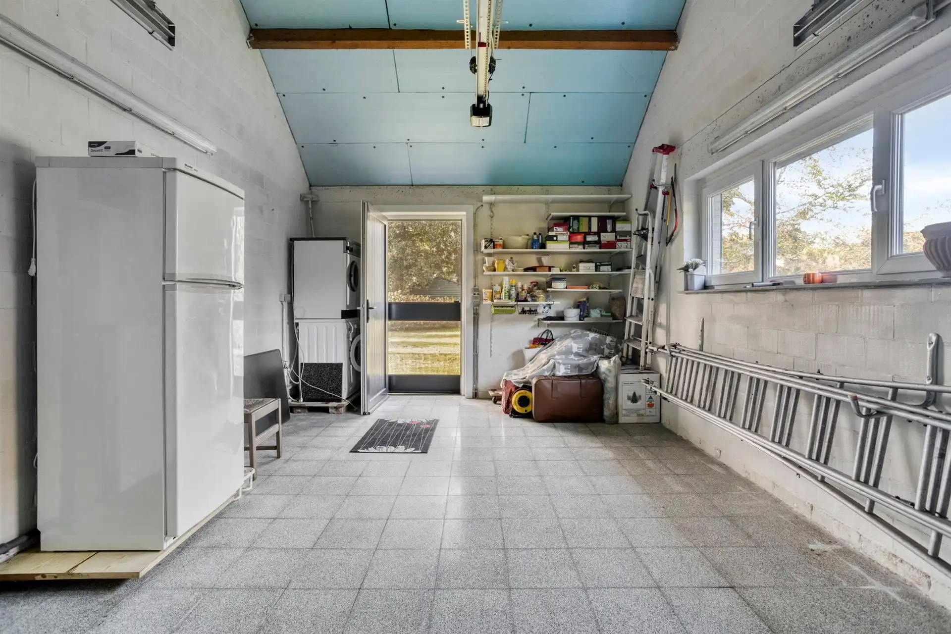 Karaktervolle woning met 3 slpk's, ruime tuin en garage! foto 12