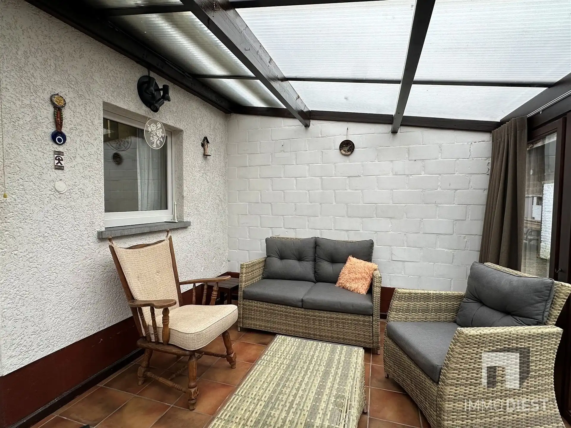 Woning met stalling/opslagplaats en weiland foto 21