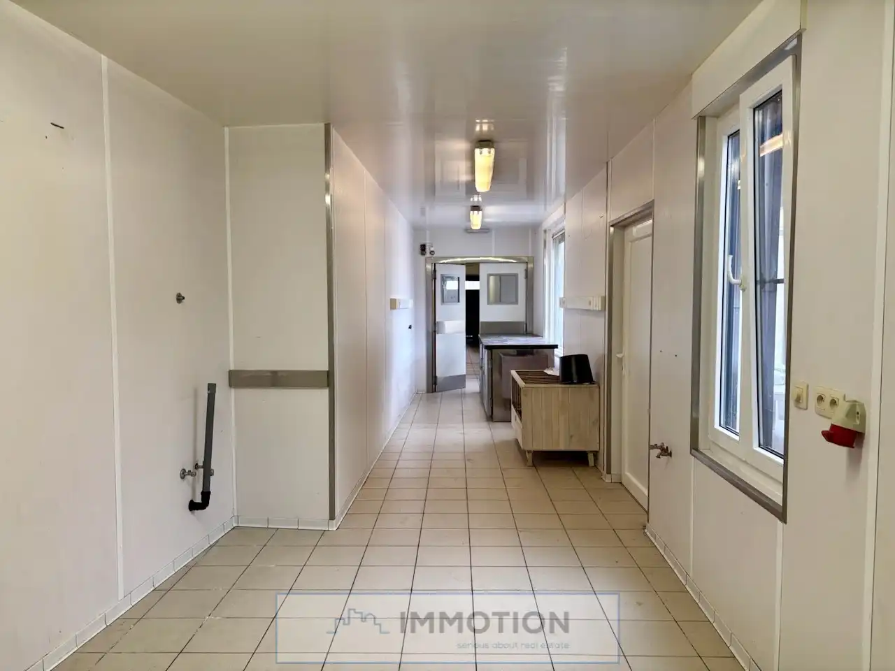 Investeringseigendom in centrum Kortrijk - multifunctioneel pand foto 6