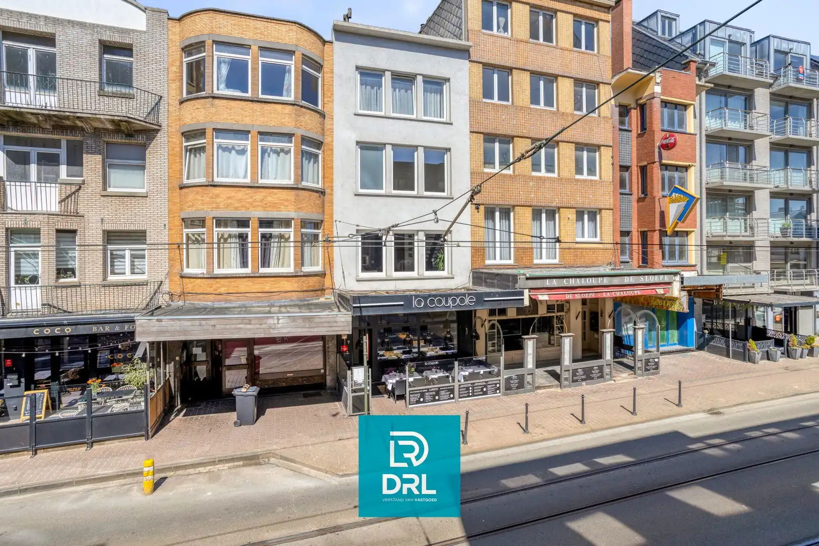 2 APPARTEMENTEN met HANDELSZAAK foto 3