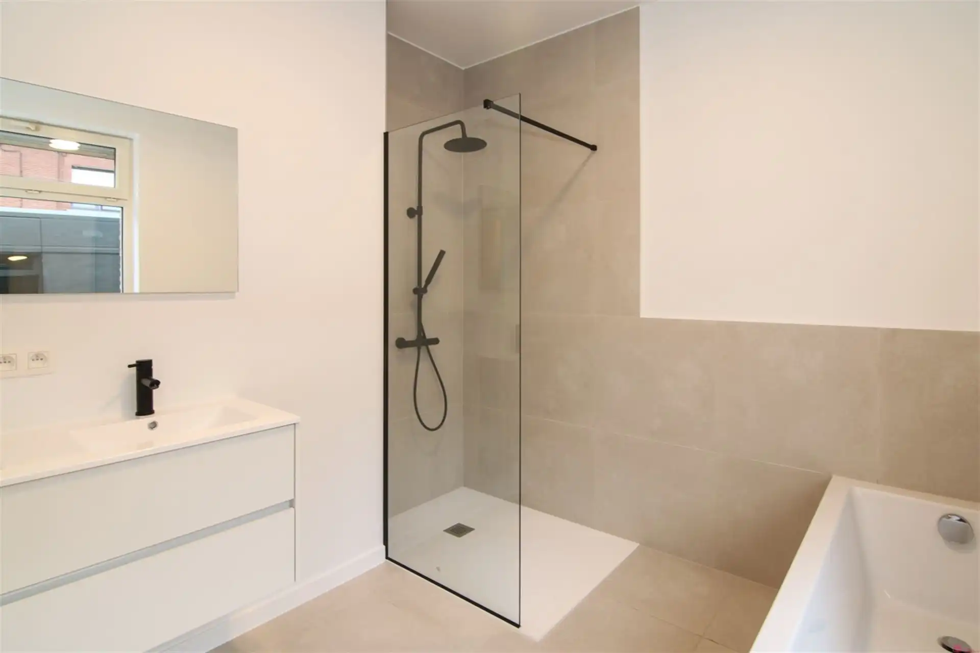 Toffe, instapklare woning foto 11