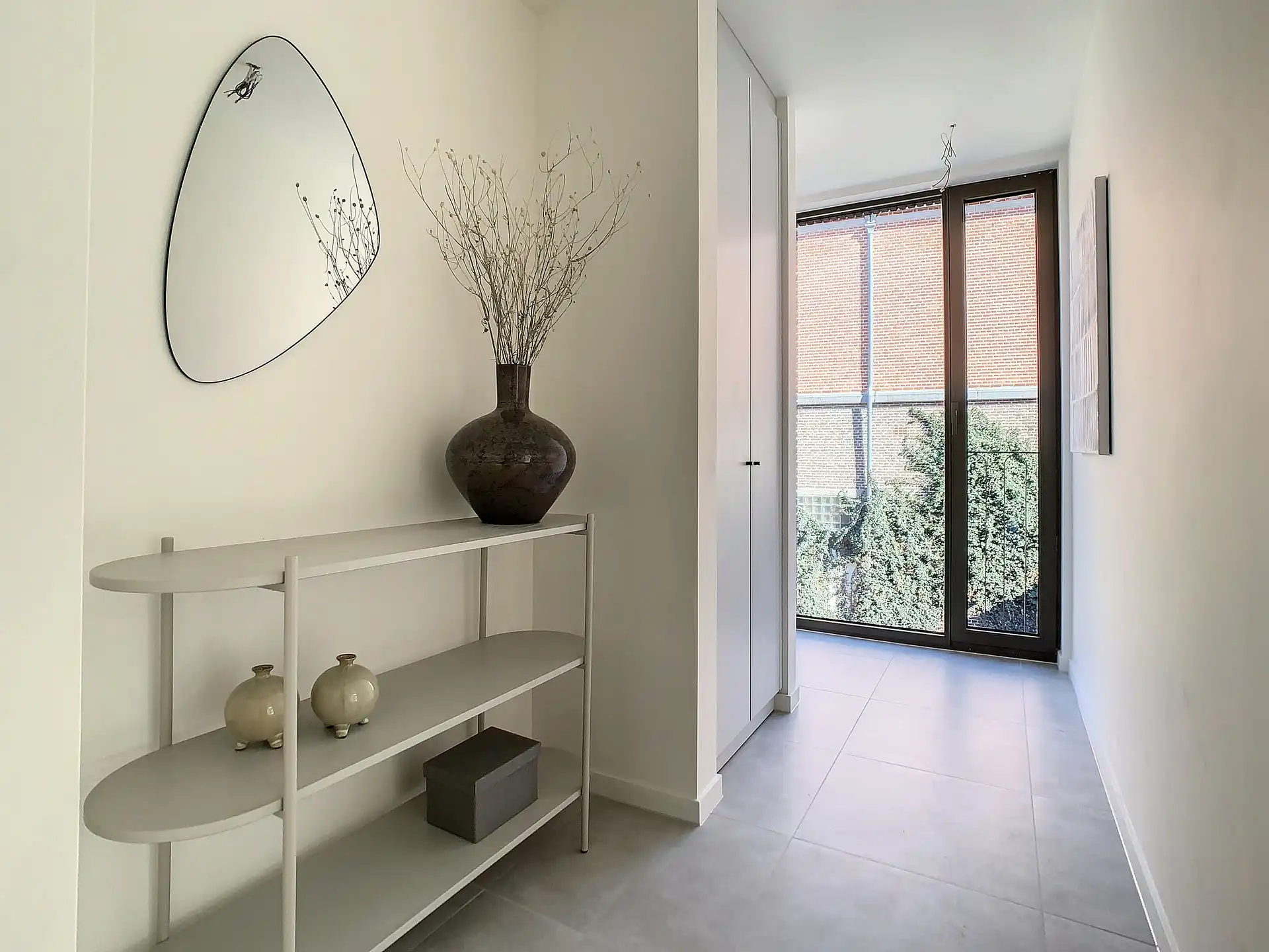 Appartement met 2 slaapkamers in het charmante Oud-Rekem foto 8