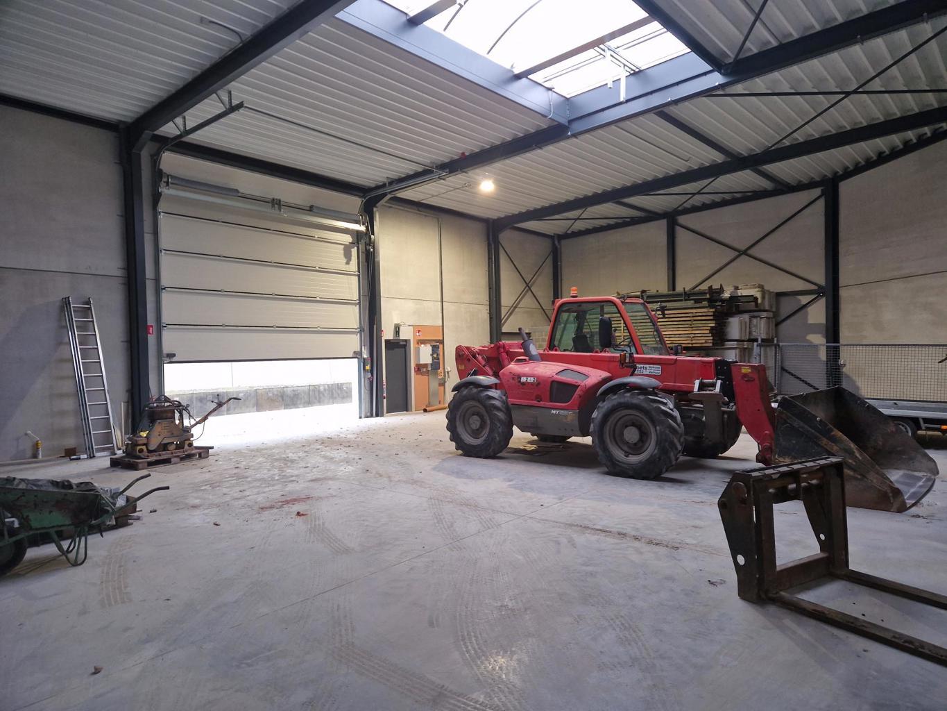 Commerciële ruimte te huur foto 3