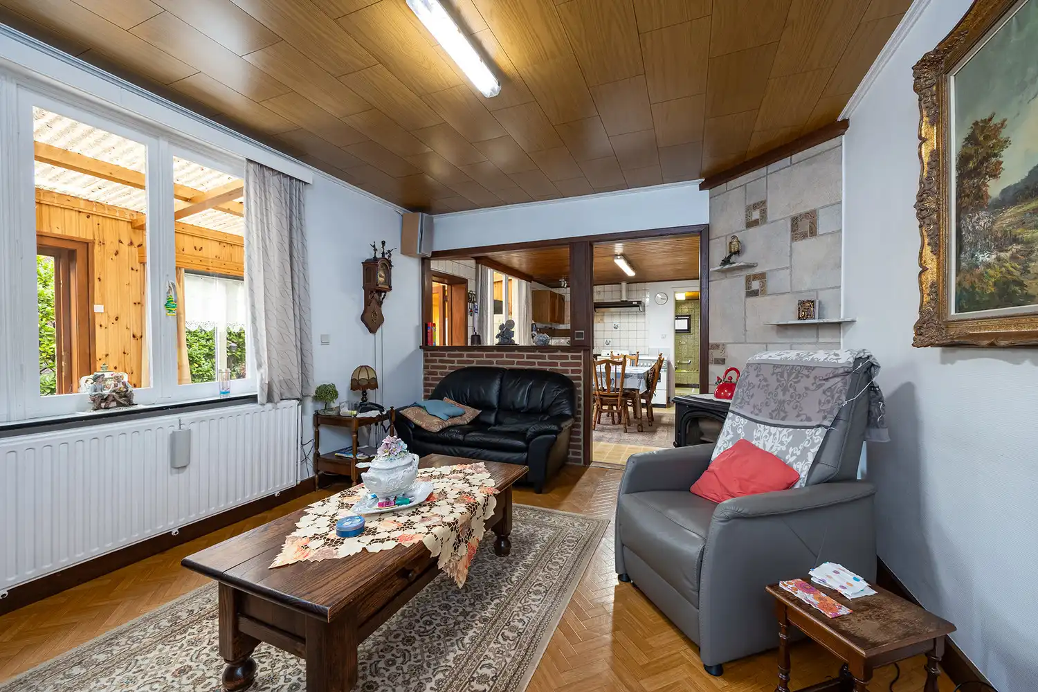 Halfopen woning op 575 m² met garage, carport en diepe tuin – te renoveren foto 14