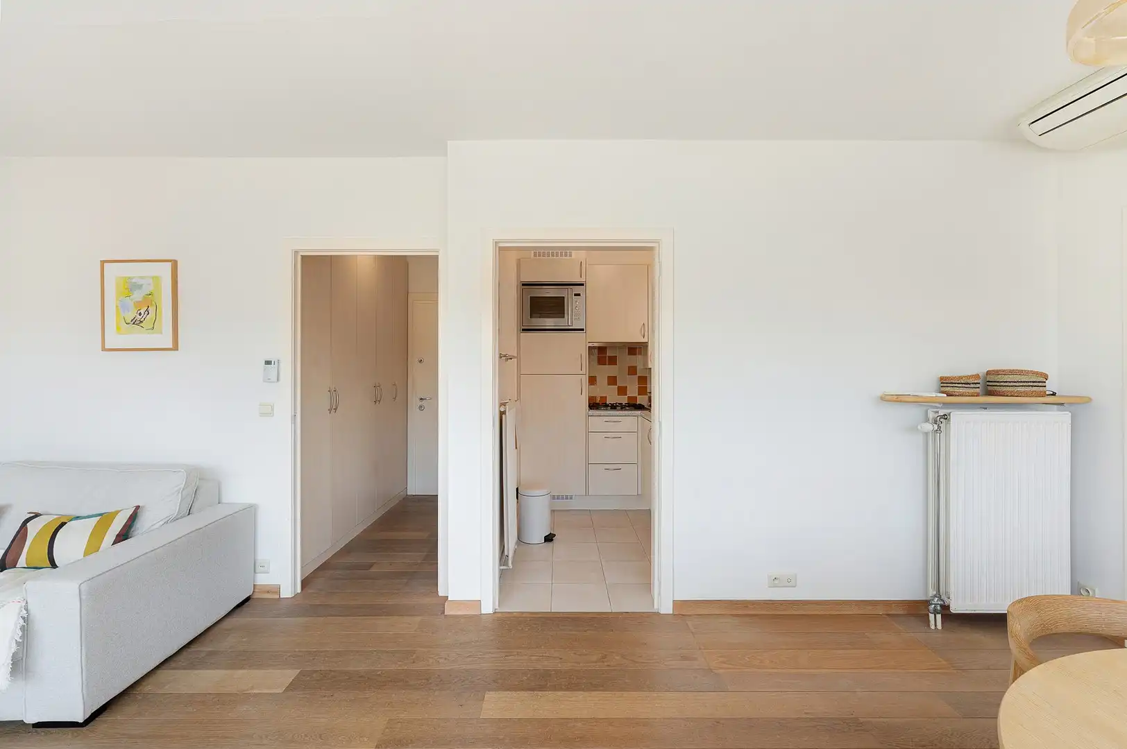 Penthouse appartement met grote zonneterrassen nabij strand. foto 13