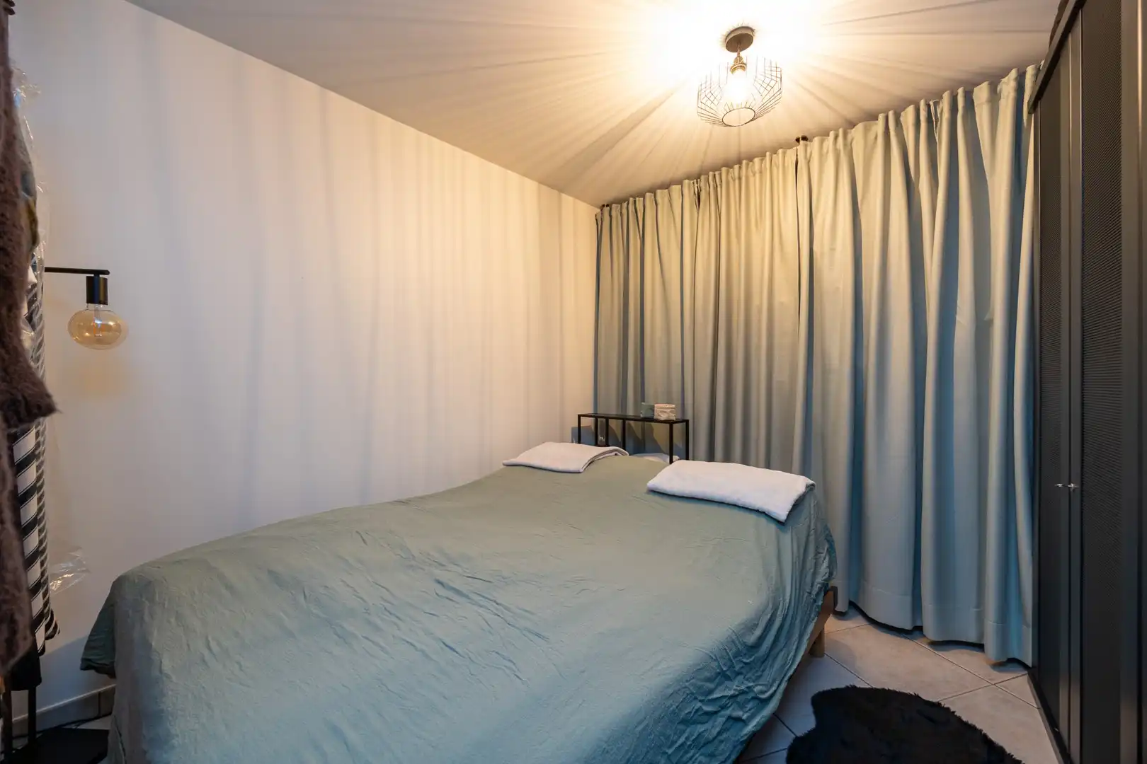 APPARTEMENT MET GARAGE foto 9