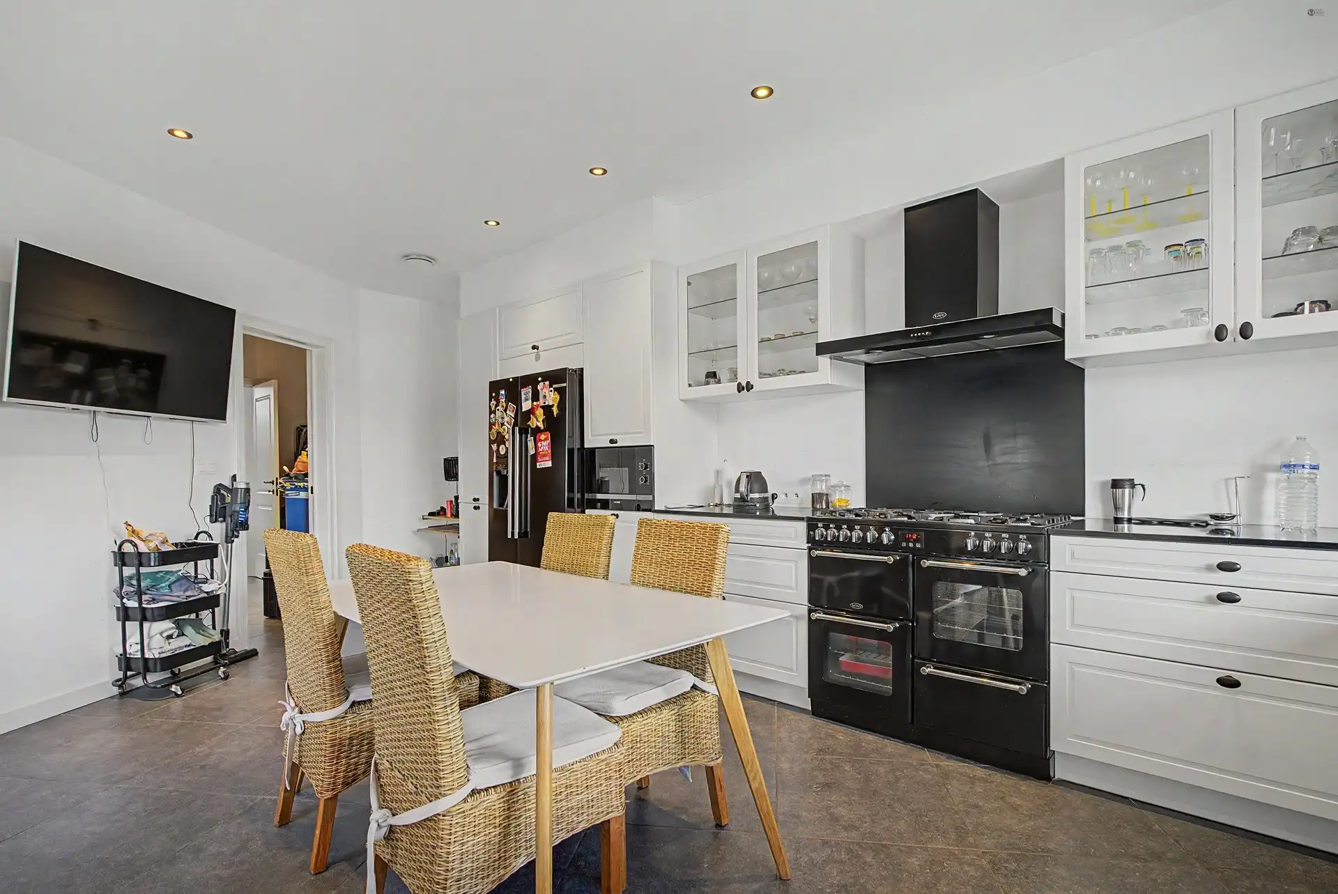 Recente Halfopen nieuwbouwwoning met 3 slaapkamers foto 12