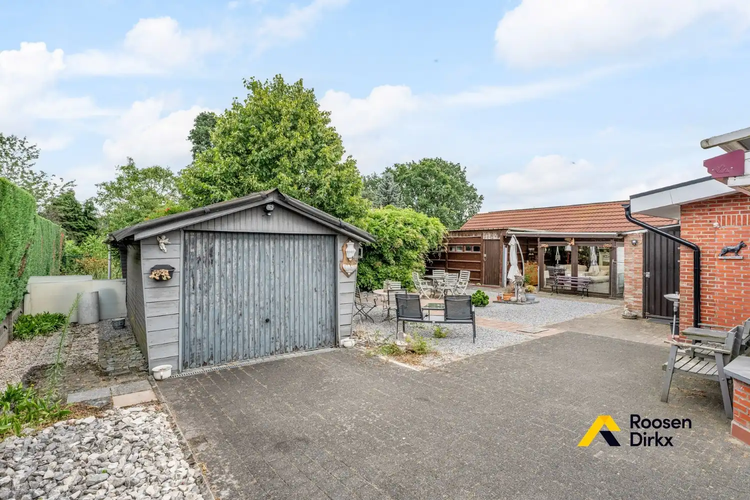 Perfect onderhouden gelijkvloerse woning op een perceel van bijna 12a in het groene hart van Limburg foto 21
